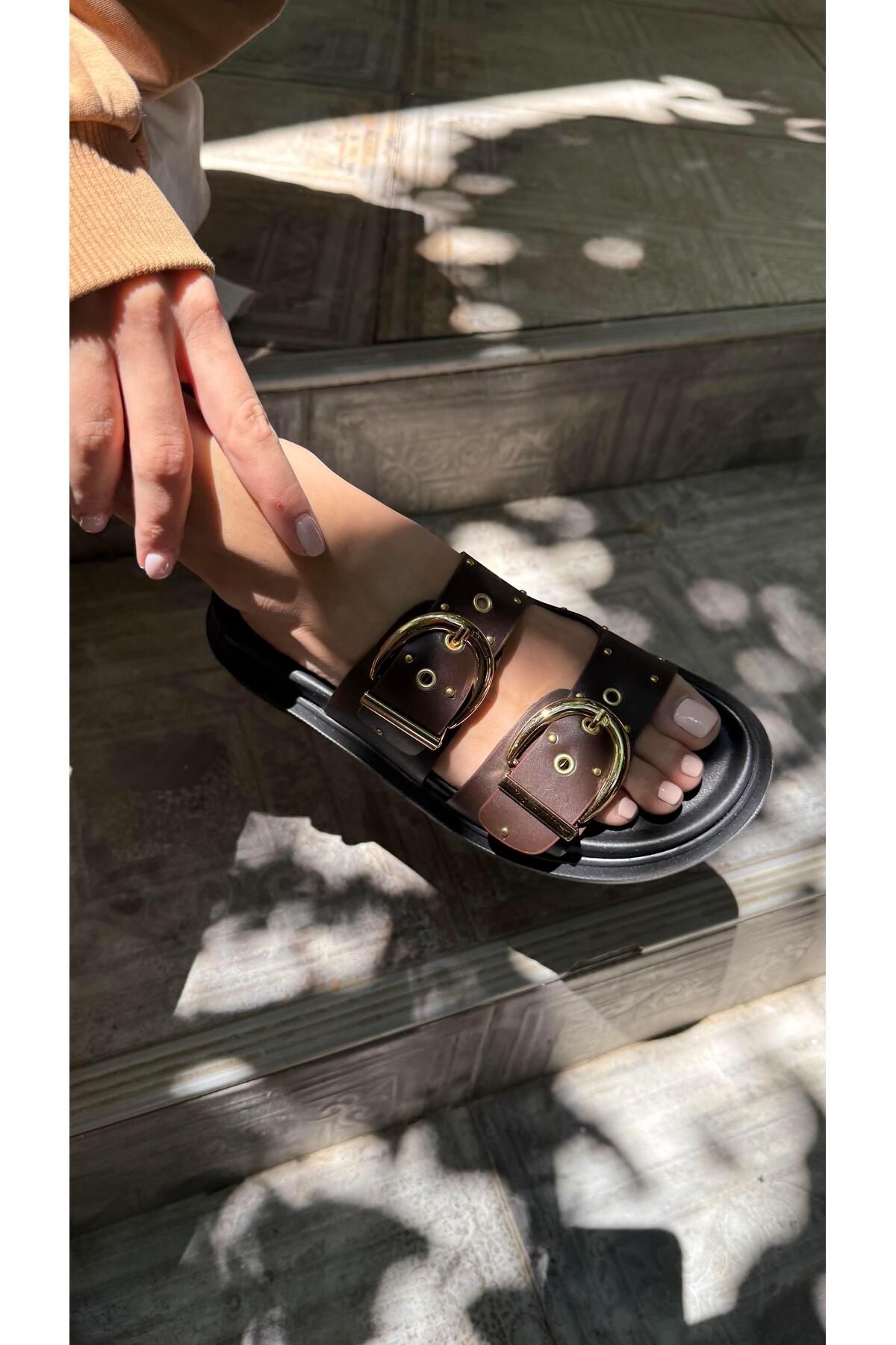 Eataly Shoes Kalın Çift Bantlı Acıkahve Kadın Terlik