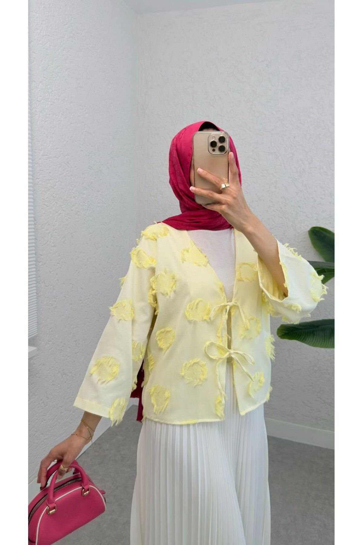 Castivo Fashion Püskül Çiçek Desenli Bağlamalı Dokulu Kısa Ceket