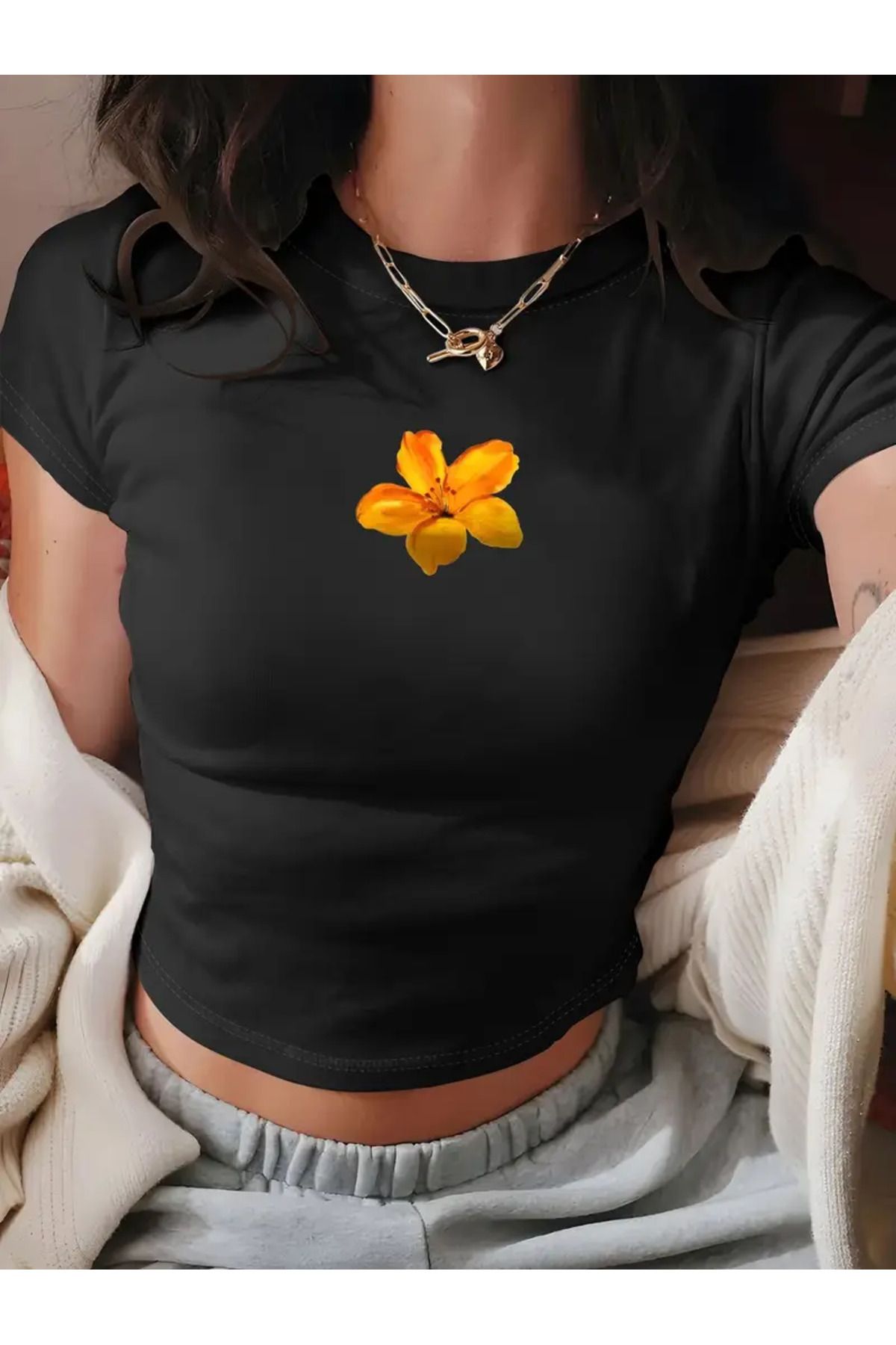 JANSO GROUP -KADIN CROP TSHIRT GÜL BASKILI PAMUKLU