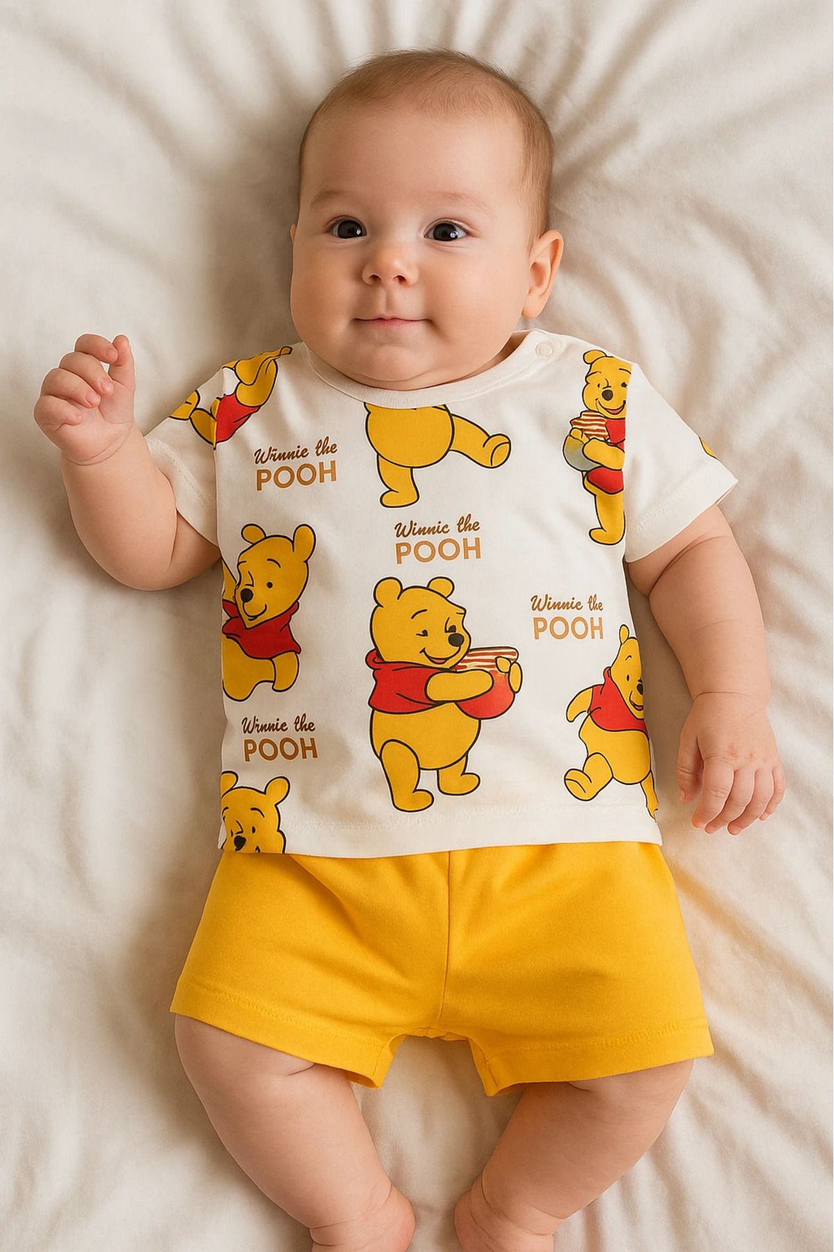 BEBEYOGİ Bebek Takım Pooh Baskılı Pamuklu Şortlu