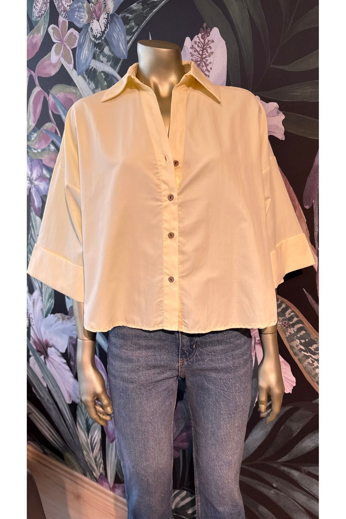 Büşra Butik Sarı gömlek