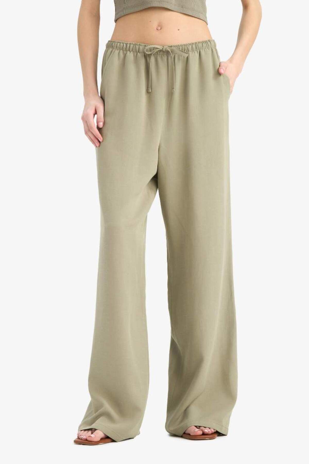 DeFacto Yeni Sezon Keten Karışımlı Palazzo Pantolon Wide Leg Geniş Bol Paça Üç Cepli Normal