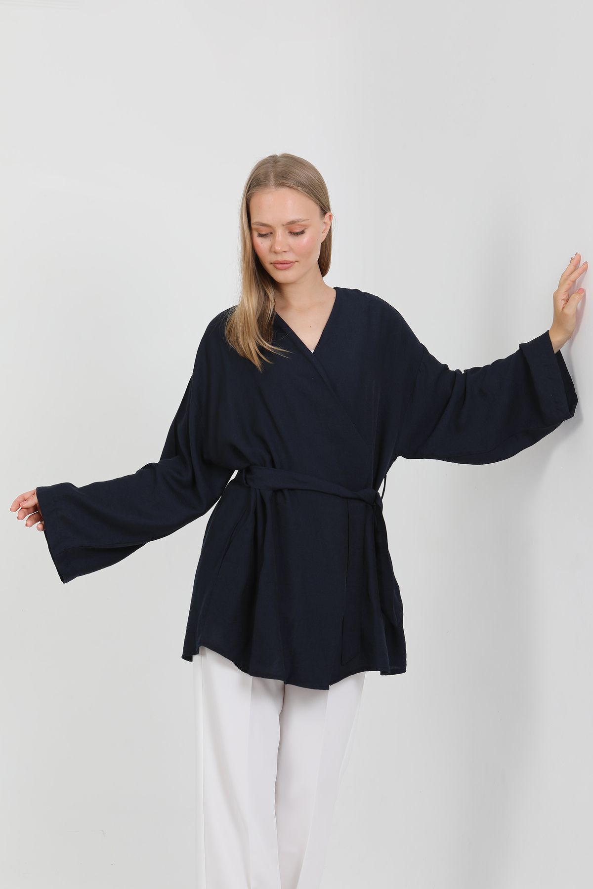 PASTELASTORE Doğal Viskon Kumaş Cepli Kemerli Kadın Kimono 1168 – Yakasız, Hafif, Dökümlü, Yazlık Model