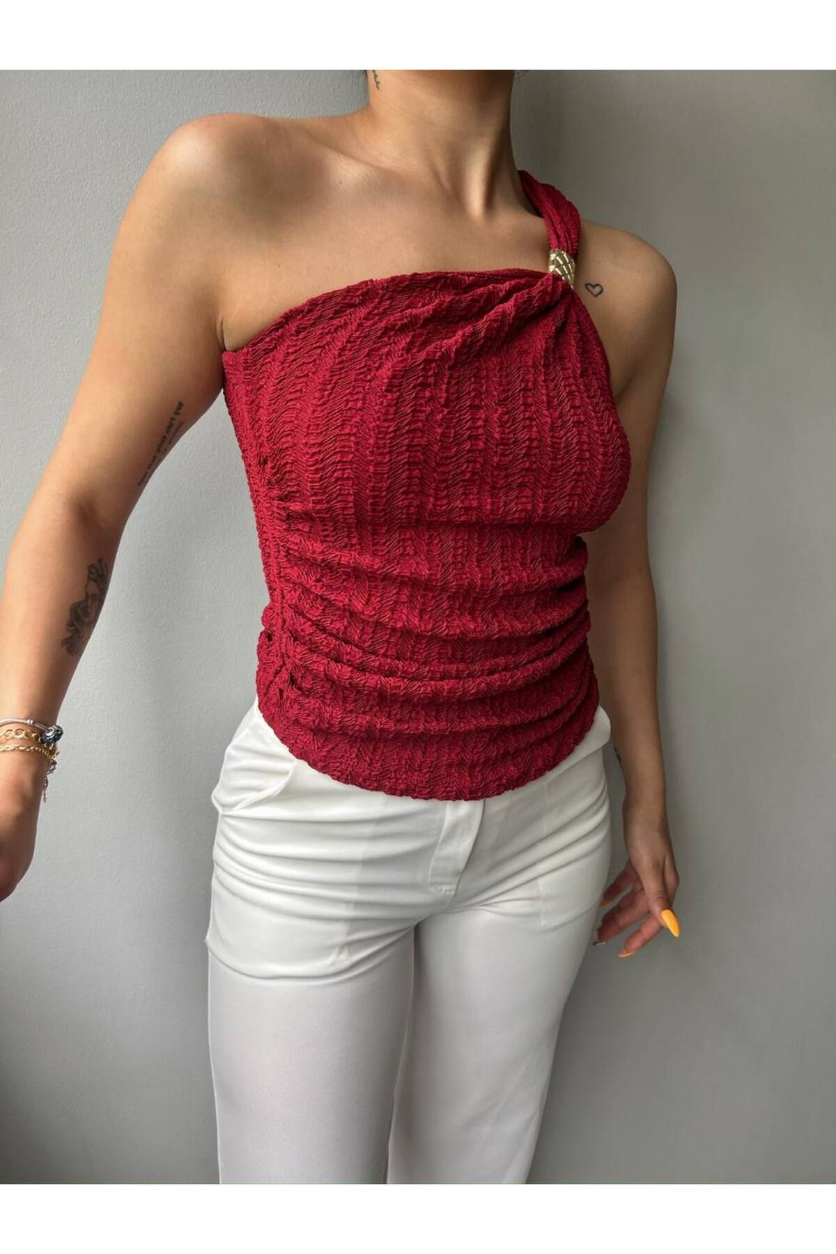 meirah butik Omuz Tokalı Bubble Bluz