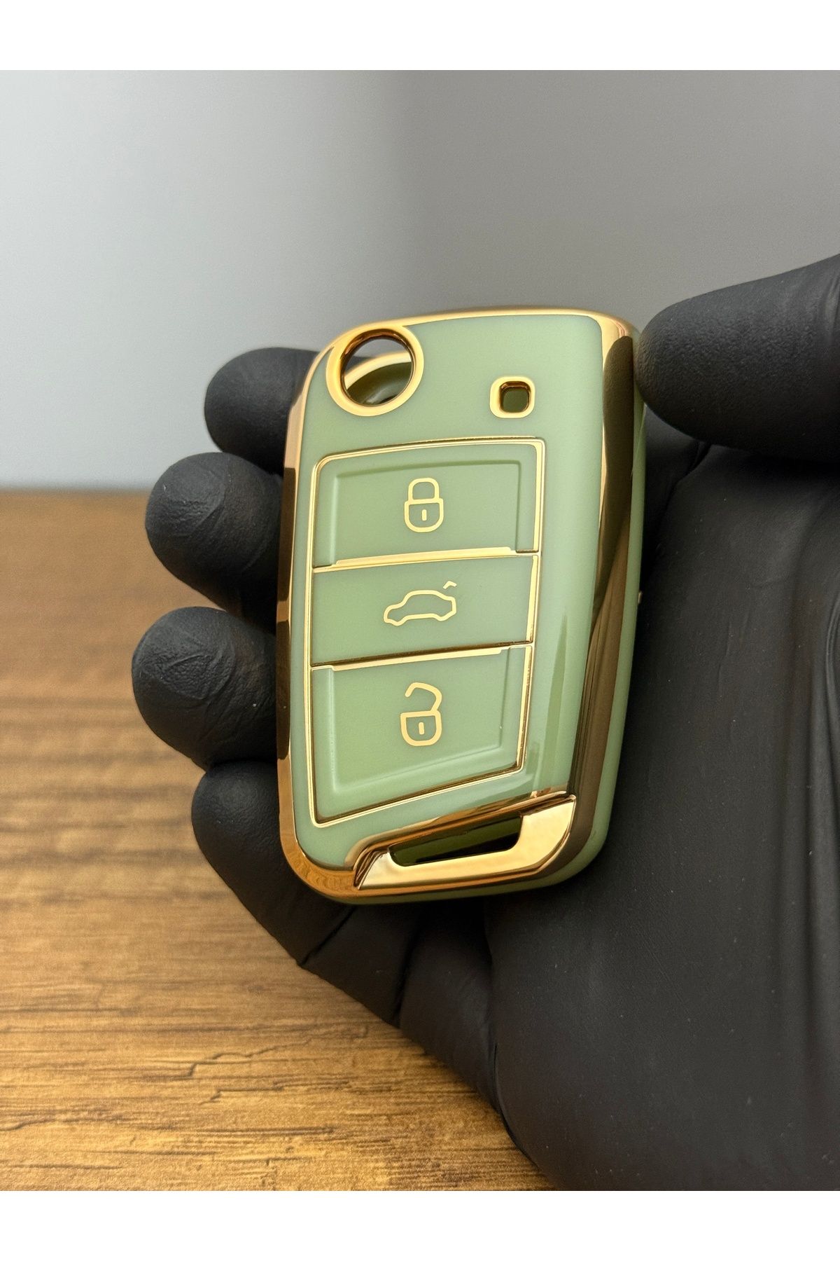 Mavi Keys Volkswagen, Skoda, Seat MQB Uyumlu Sustalı 3 Düğmeli Silikon Anahtar Kumanda Koruma Nano Kılıf Yeşil