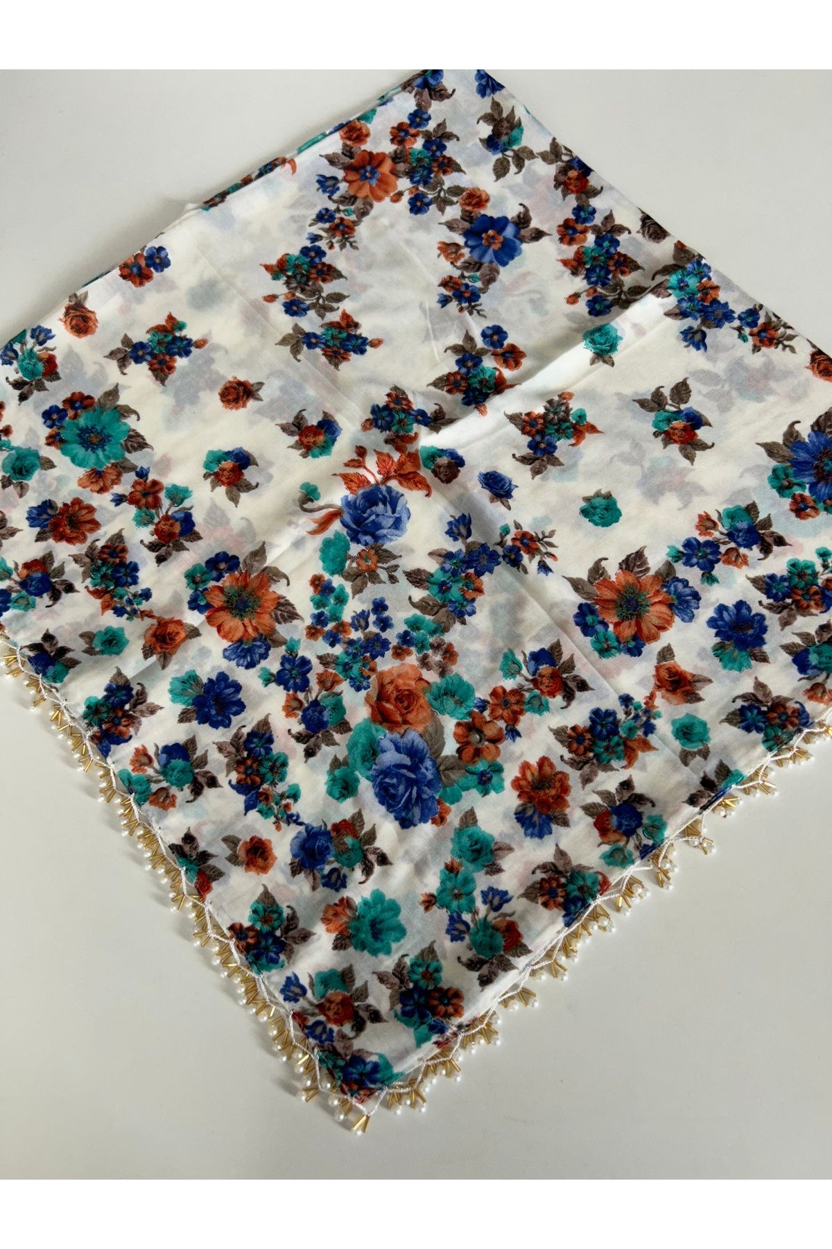 Sümeyye çeyiz El işi El emeği kenarı boncuklu yazma tülbent yemeni çeyizlik hediyelik 100x100cm