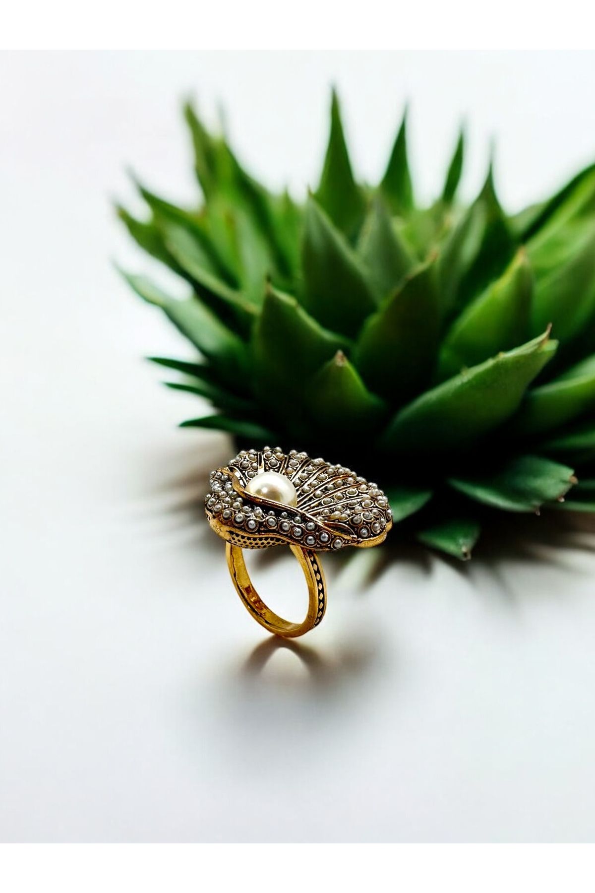 FUYA JEWELLERY İnci Detaylı Midye Yüzük