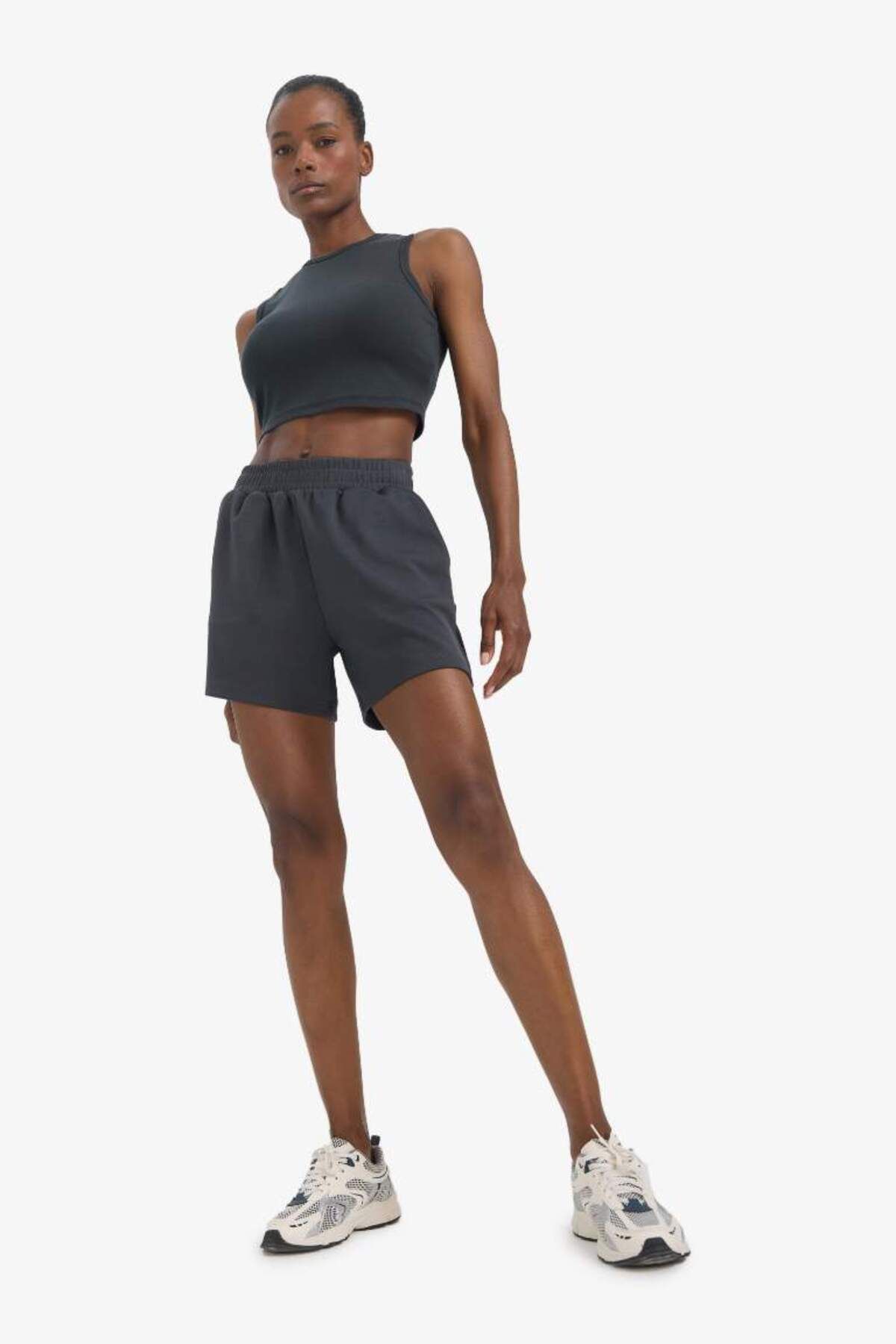 complete the look image
