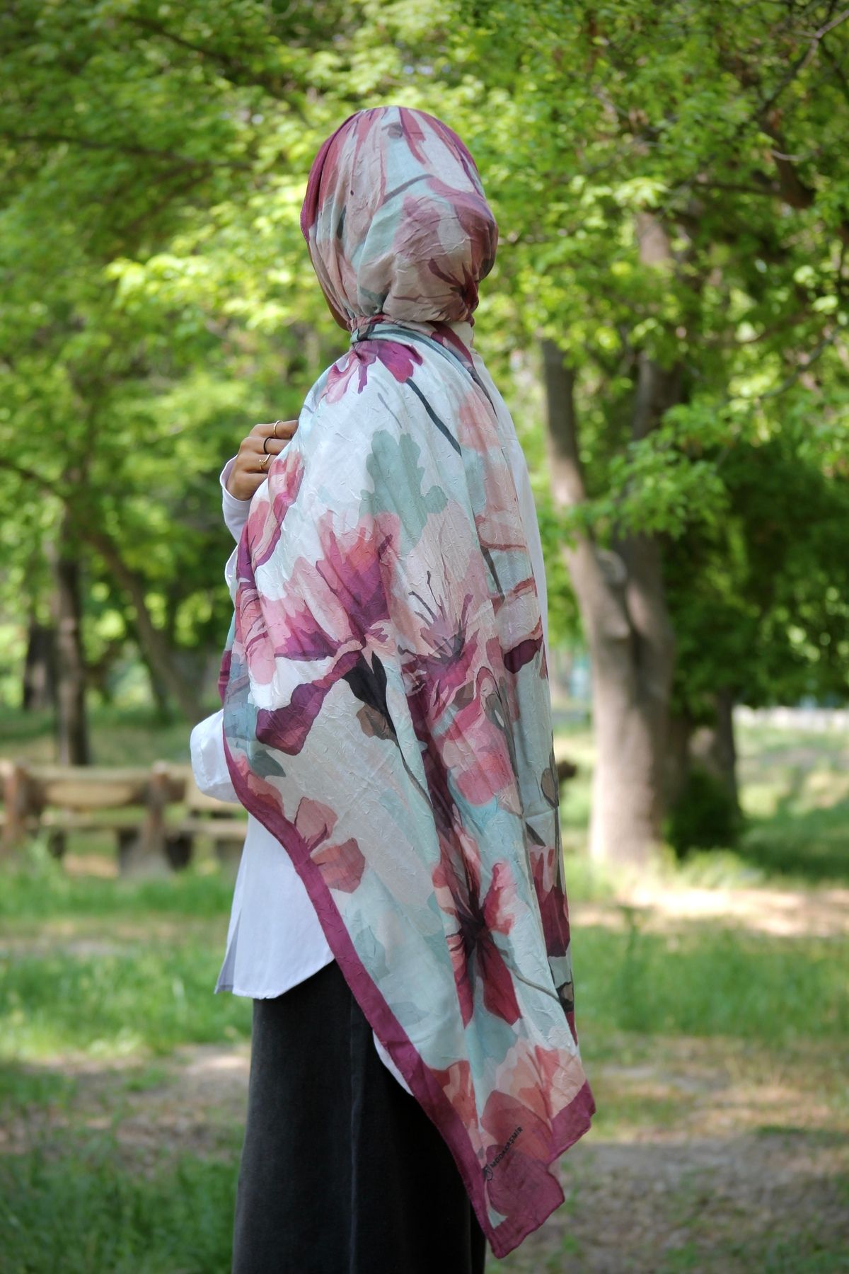 SARA SCARFS RAPSODİ DESEN BAMBU ŞAL