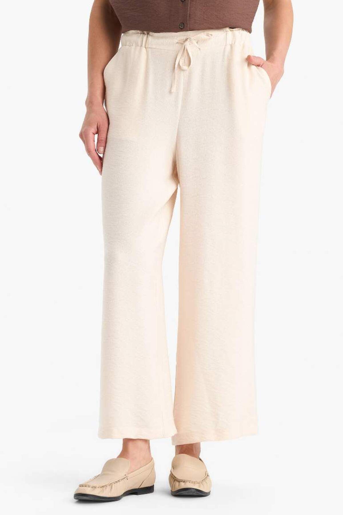 DeFacto Yeni Sezon Regular Fit Cep Detaylı Geniş Paça Pantolon