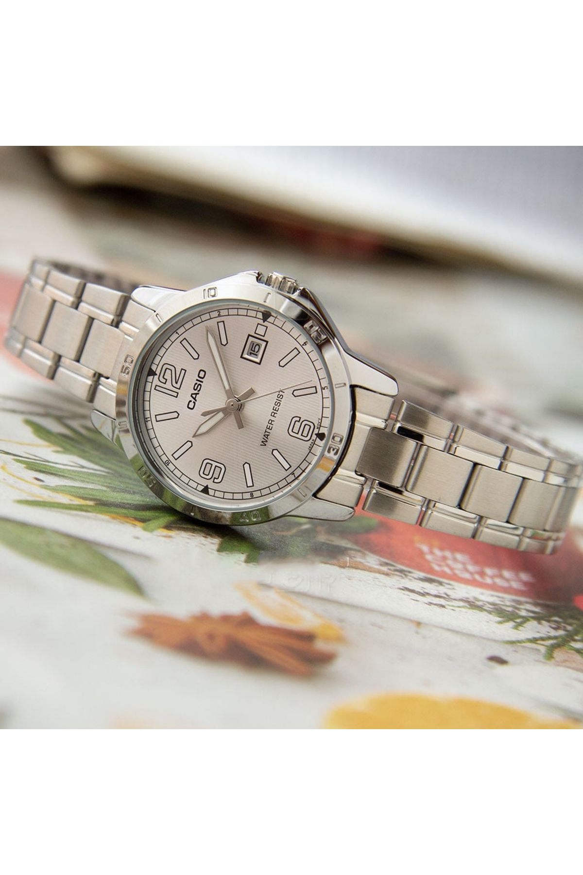 Casio-Ceas Dama, Casio, Collection LTP-V0 LTP-V004D-7B2 5