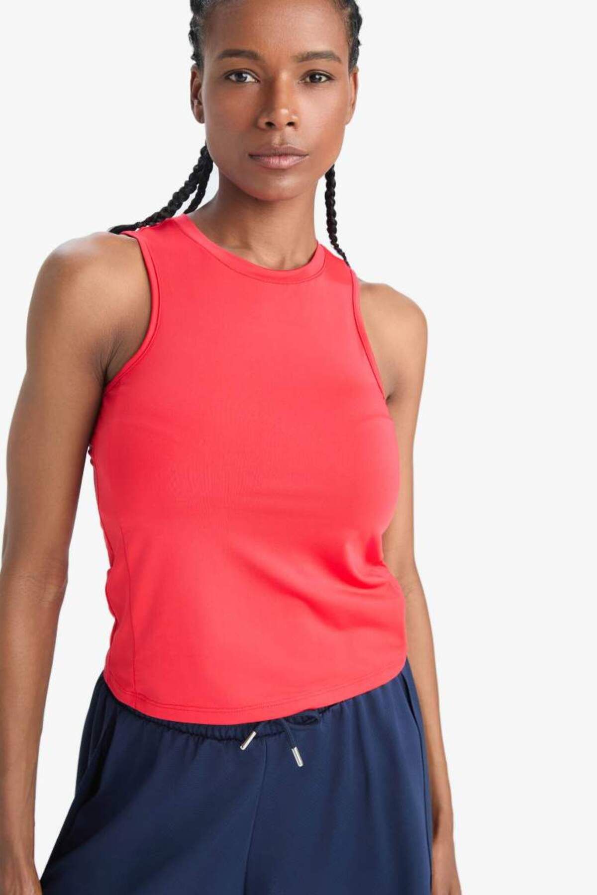 DeFacto Yeni Sezon DeFactoFit Slim Fit Dar Kesim Basic Düz Bisiklet Yaka Kırmızı Sporcu Atlet