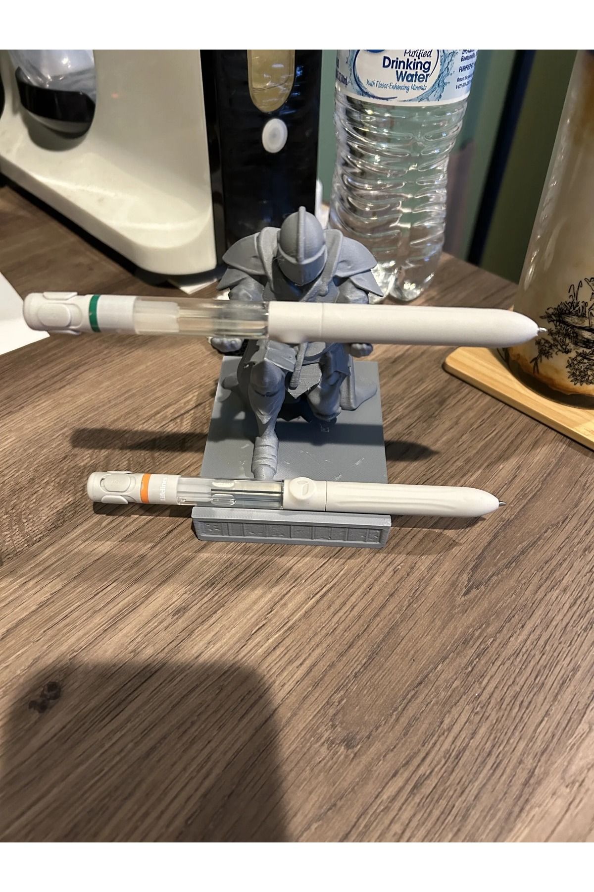 Filkorium3D Orta Çağ Şövalye Temalı Kalemlik - Dekoratif Kalem Standı (7.7x10x11.5 Cm)