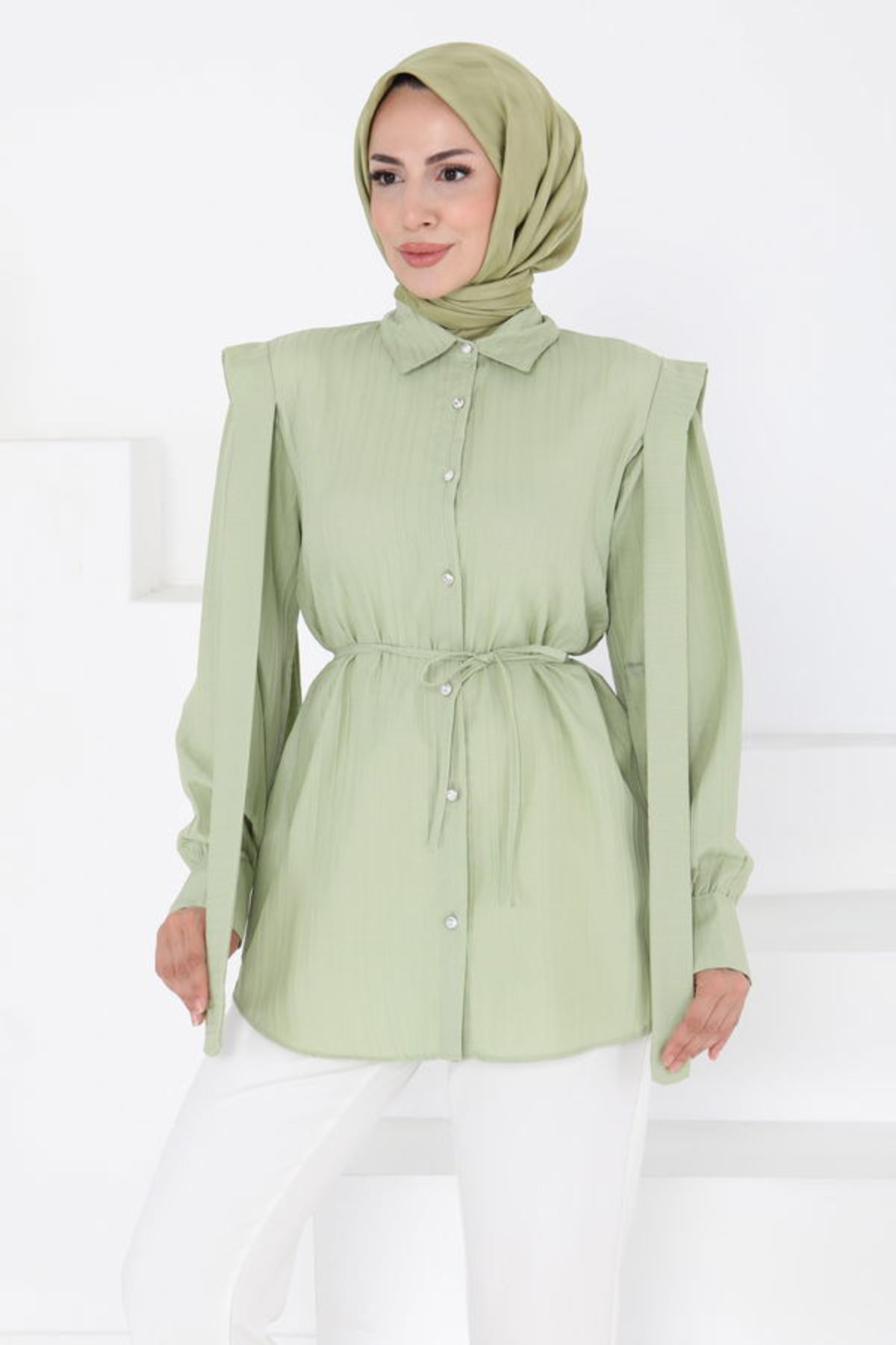 Butik Omuz Bağlama Detaylı Tunik