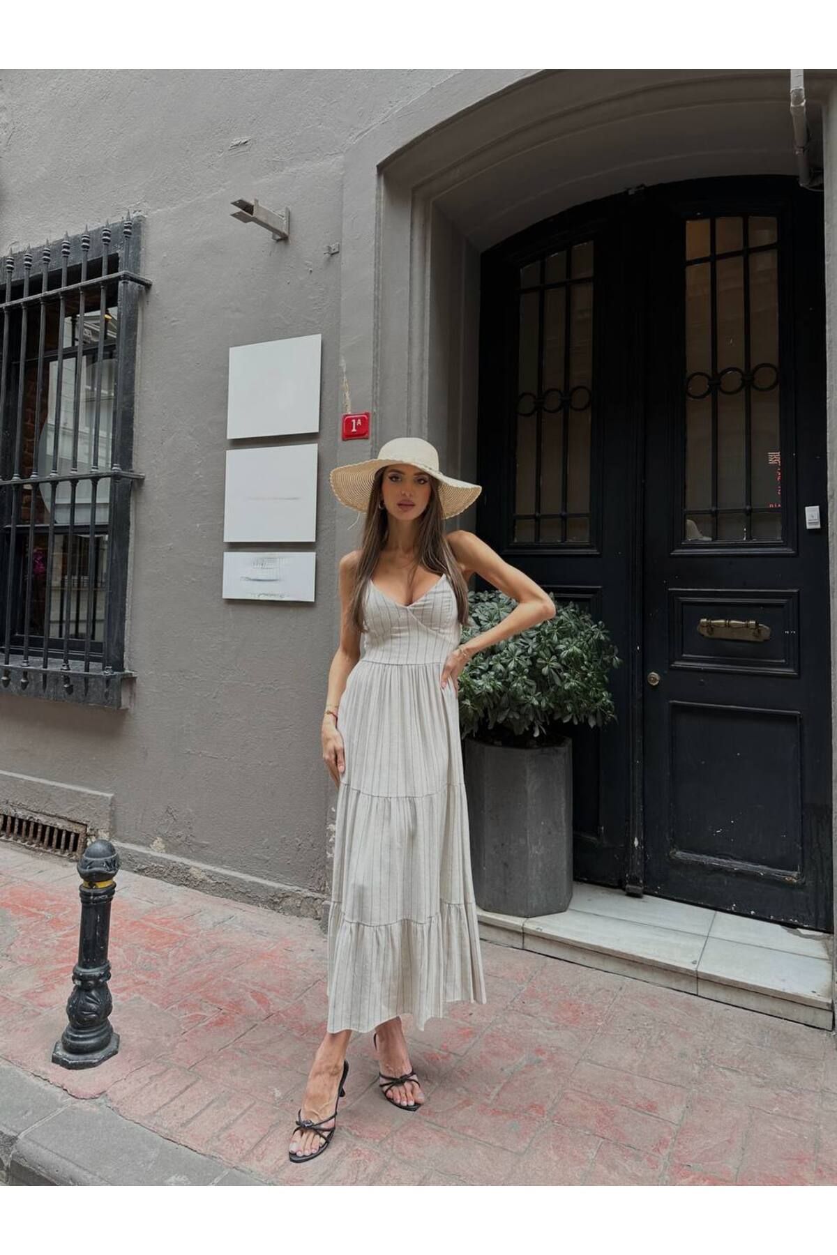 MODA WAY ARKA GİPELİ ÇİZGİLİ KETEN ELBİSE