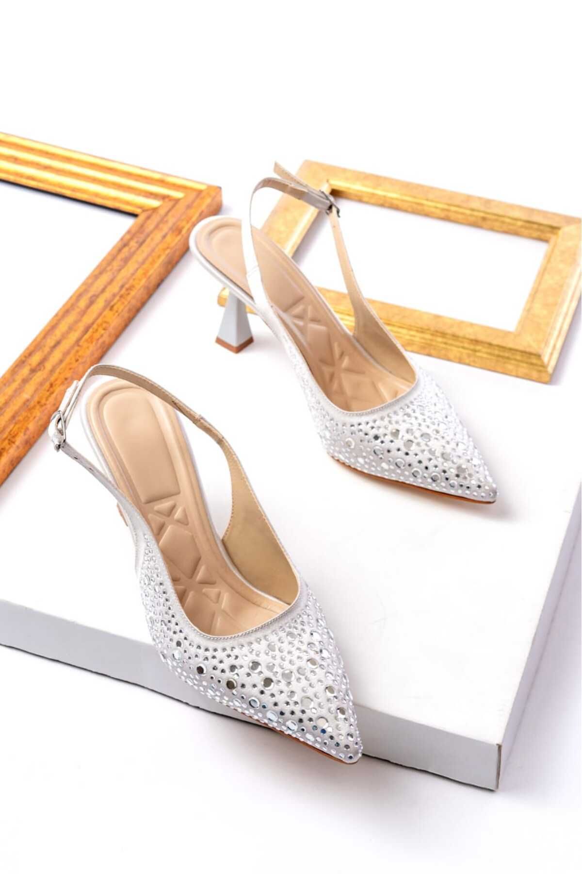 Dericalle shoes Kadın Abiye Taş Detaylı Kumaş sivri burun arka açık 7cm Topuklu