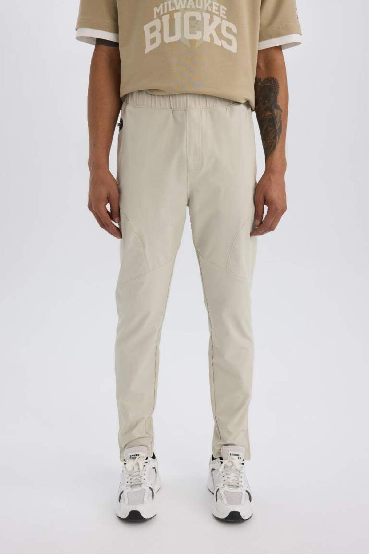 DeFacto Yeni Sezon DeFactoFit Esnek Kumaş Sporcu Jogger Eşofman Altı Slim Fit Dar Kesim Dokuma