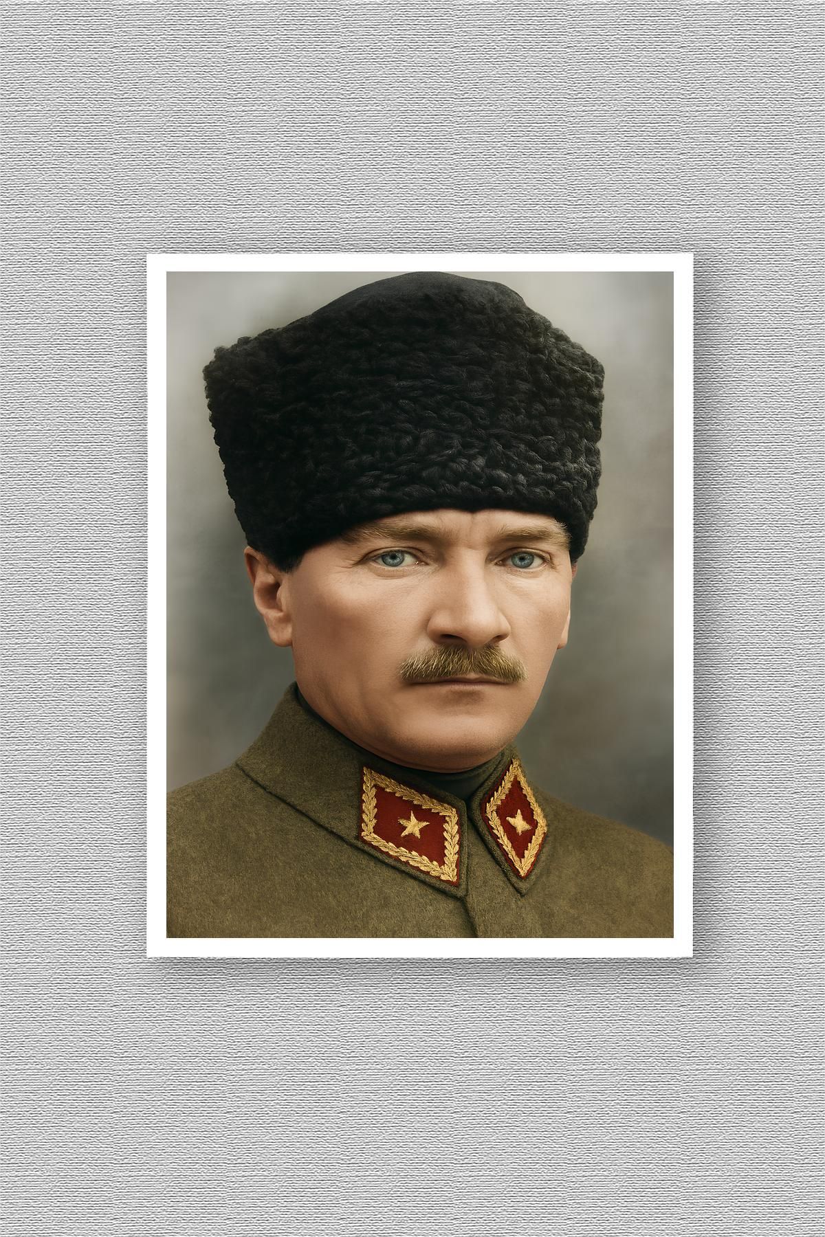 WoodyArts Atatürk Portresi - Beyaz Çerçeve