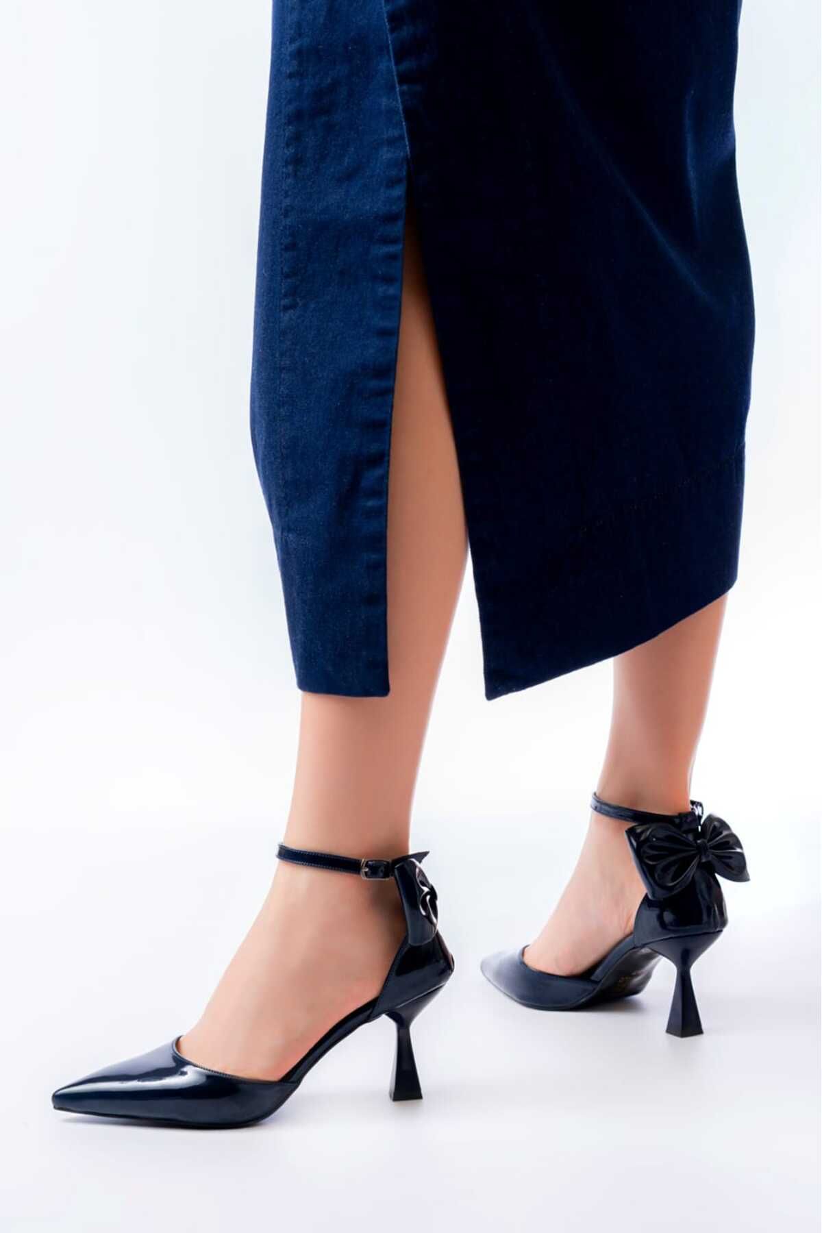 Dericalle shoes Kadın fiyonklu Abiye Rugan Topuklu 7cm şık Ayakkabı