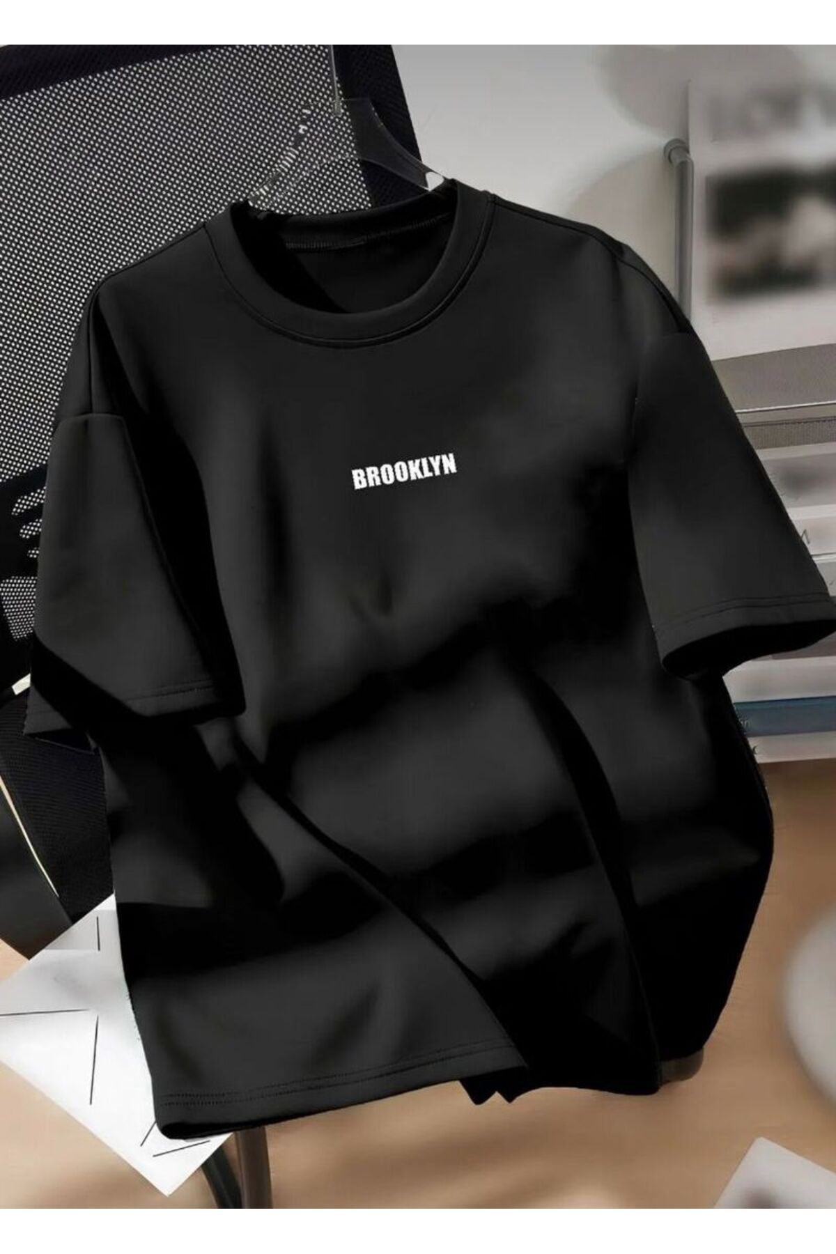 SOKAKTA Siyah Renkli Oversize Kesim BROOKLYN Baskılı Trend Oversize Tshirt UNİSEX