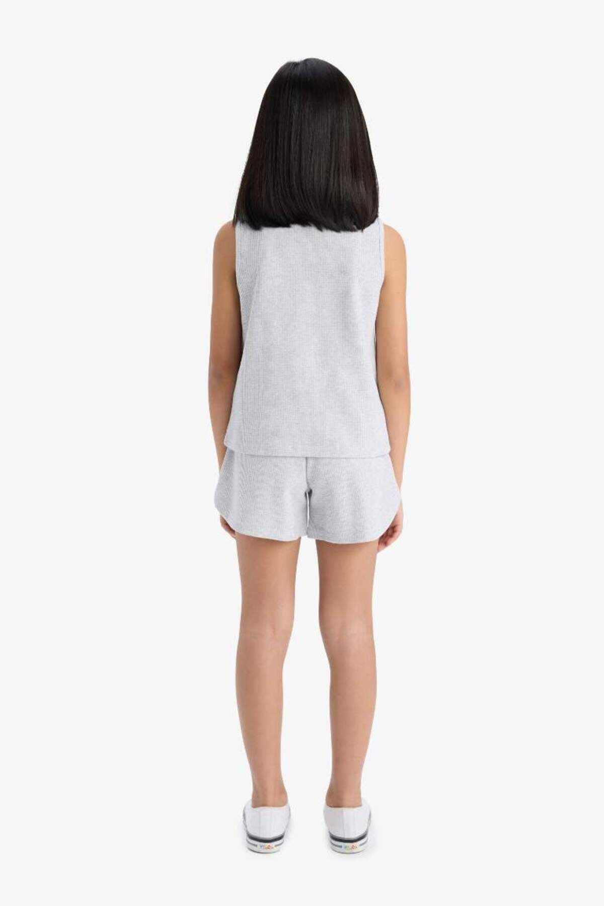 DeFacto-Nou sezon pentru fete Set 2 piese Waffle Top fără mâneci Pantaloni scurți cu talie elastică Partea de jos 8