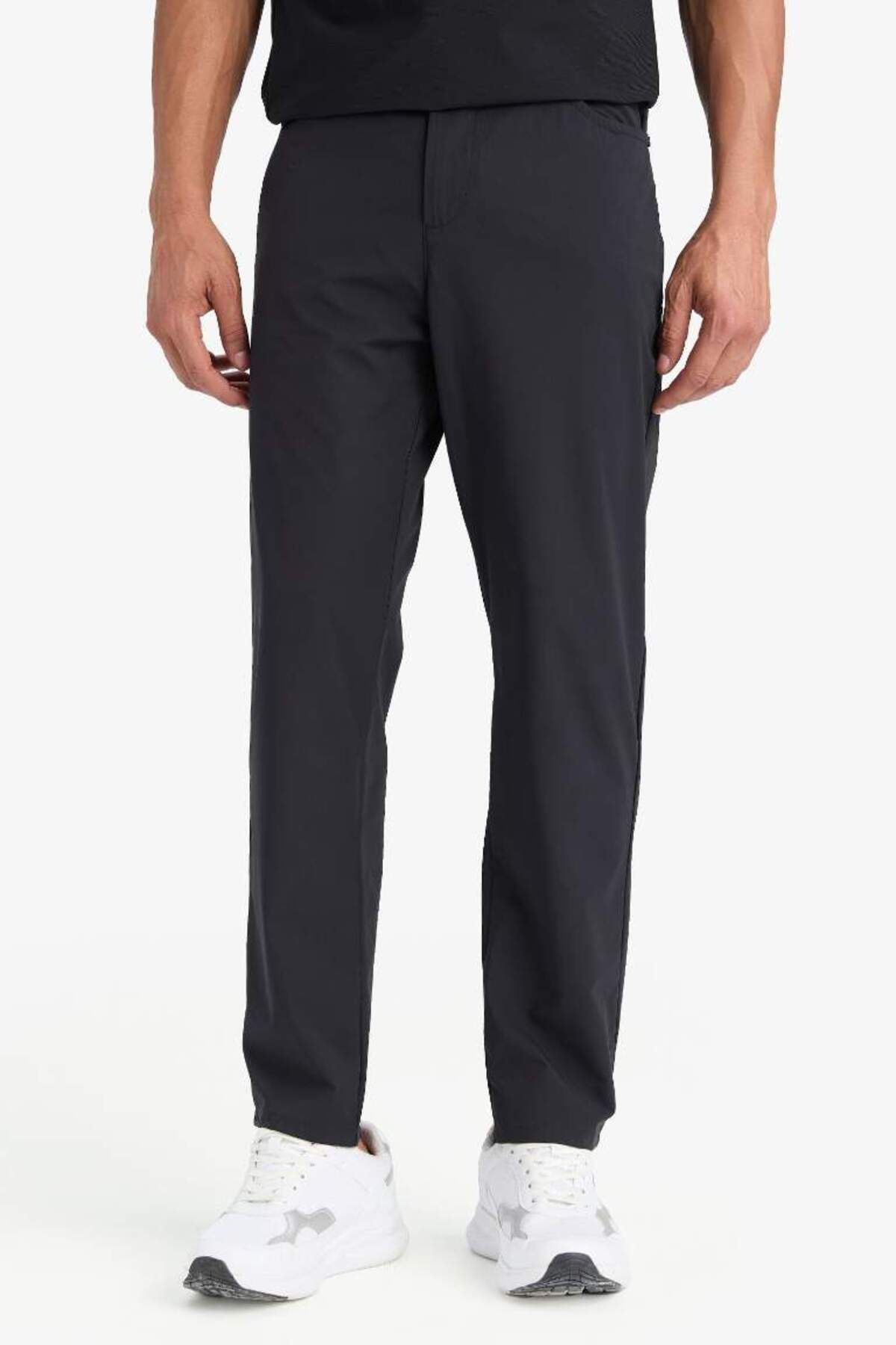 DeFacto Yeni Sezon DeFactoFit Slim Fit Dar Kesim Standart Paça Esnek Multifonksiyonel Dokuma Sporcu