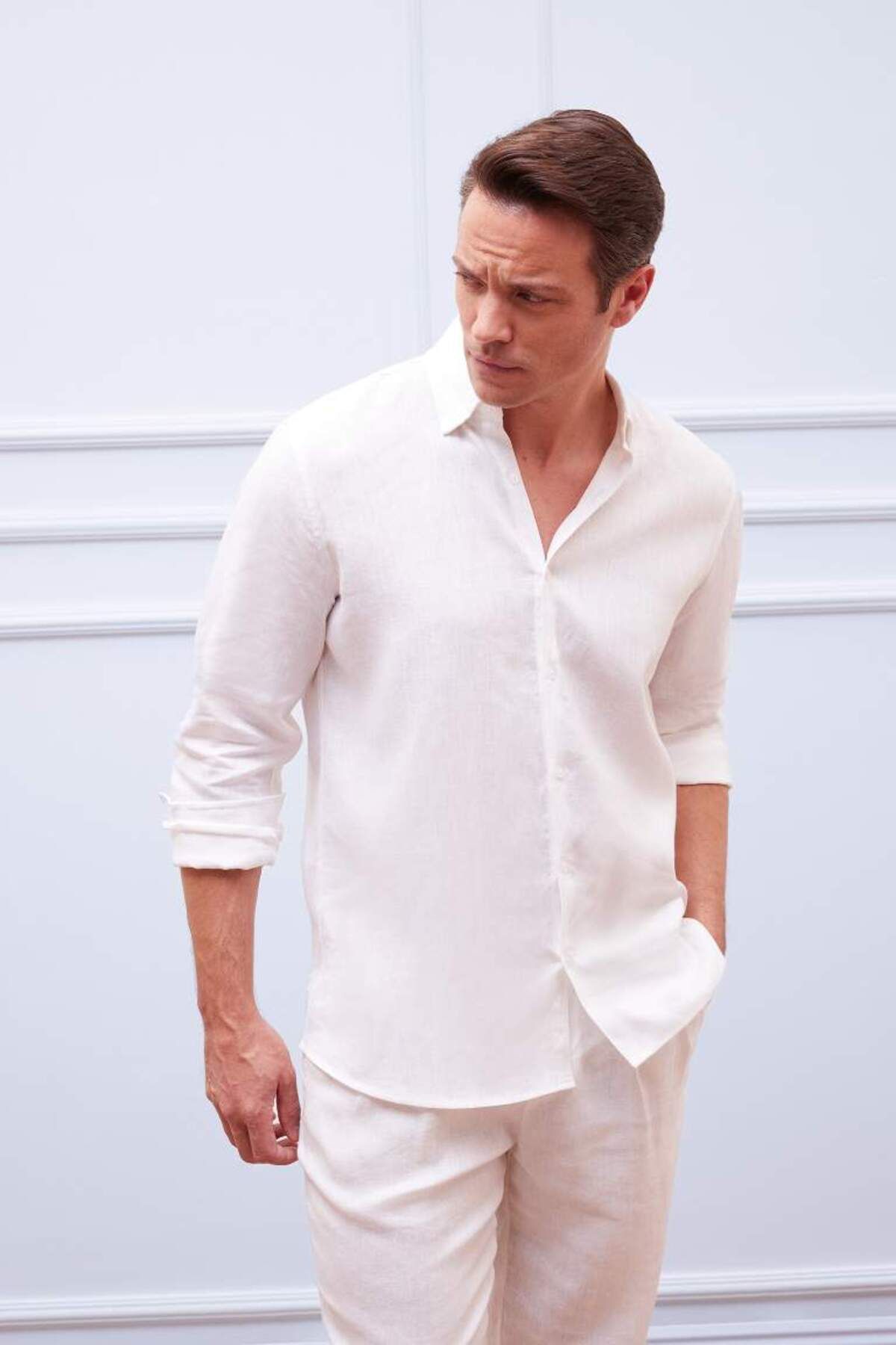 DeFacto Yeni Sezon %100 Keten Regular Fit Polo Yaka Yazlık Basic Düz Uzun Kollu Beyaz Gömlek