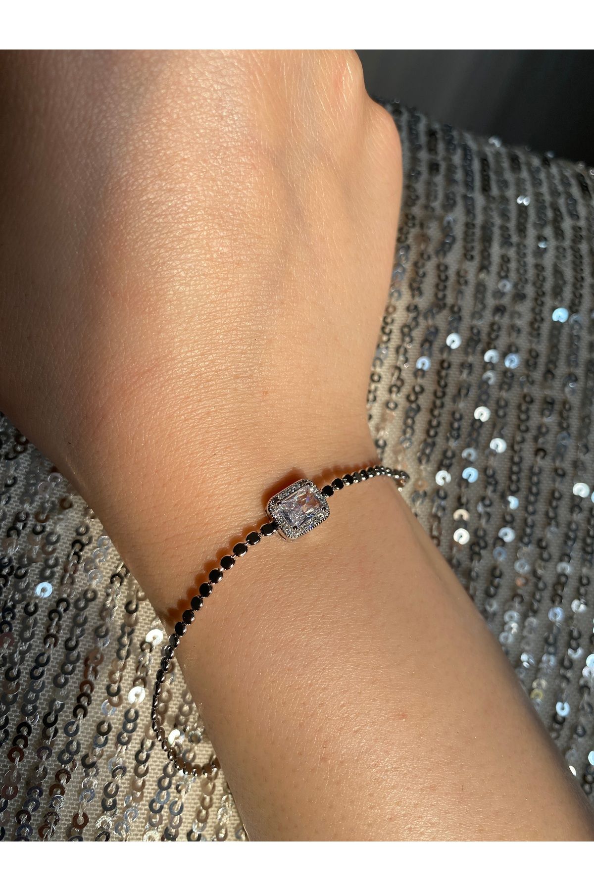 Gök Accessories Baget Taş Detaylı Zarif Bileklik