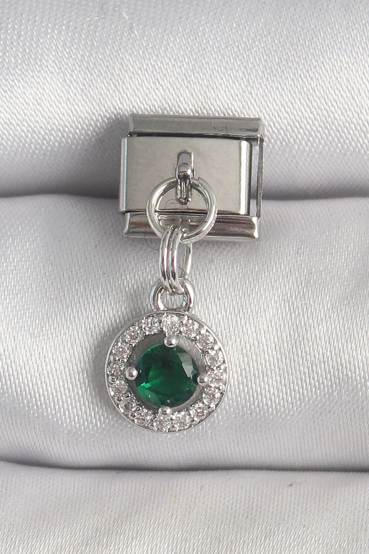 OurStyles 316L Çelik Gümüş Renk Sallantı Yeşil Zirkon Taşlı Nomination Charm - TJ-BC1376 - şık tasarım