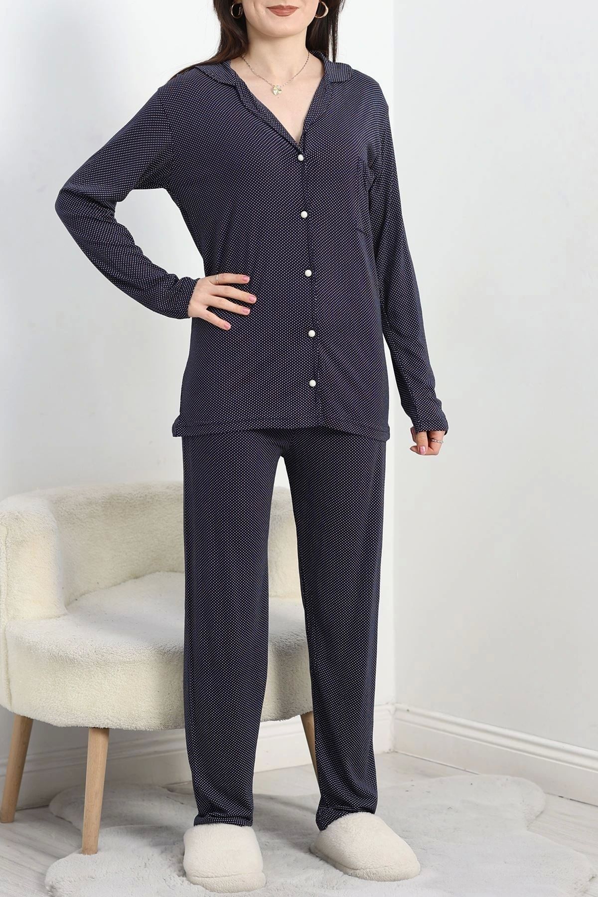 OurStyles Viskon Düğmeli Pijama Takımı Lacibeyaz - 40408.1950.