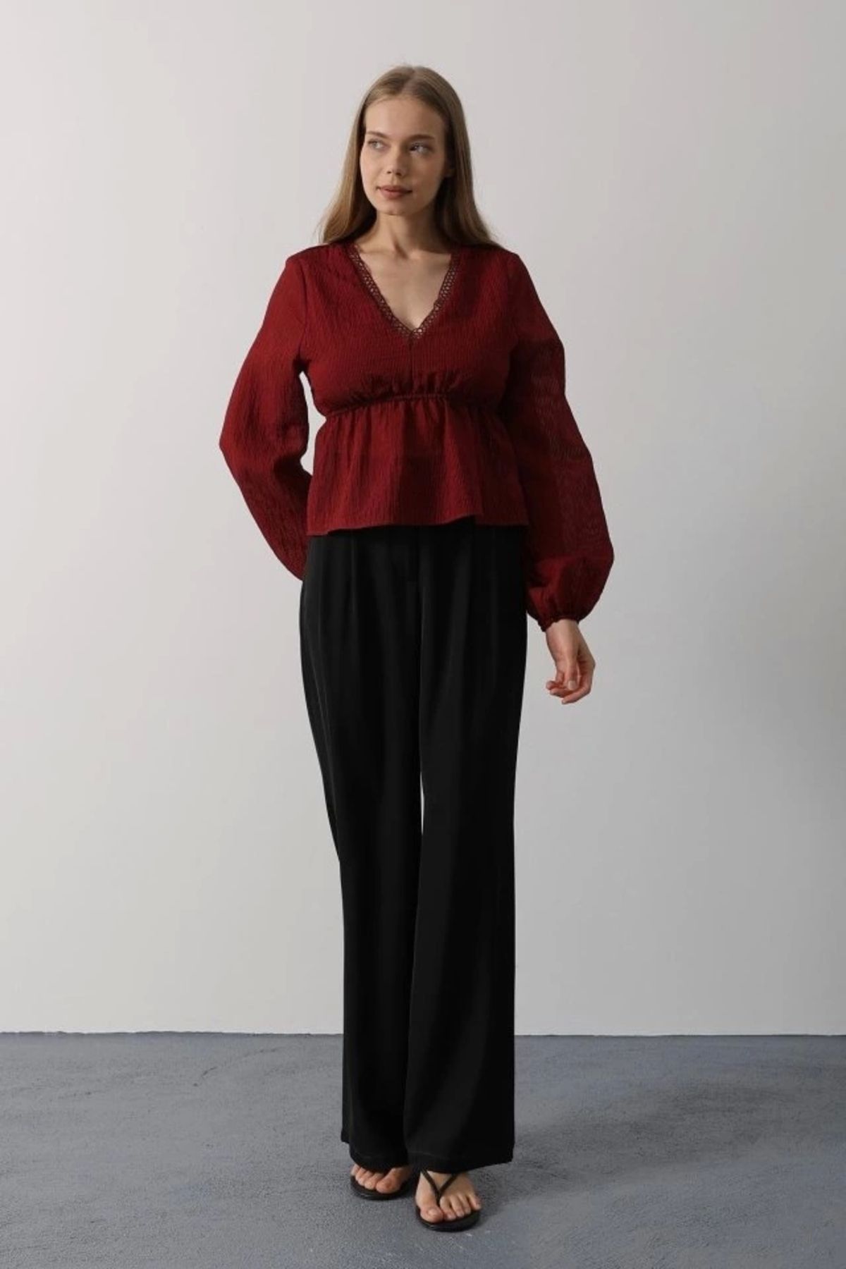 Butik V Yaka Dantelli Bluz - Bordo