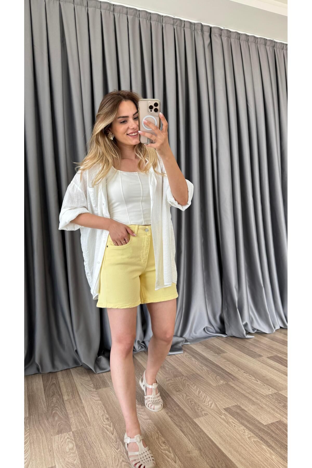 pelin yıldız butik Lova Kot Şort