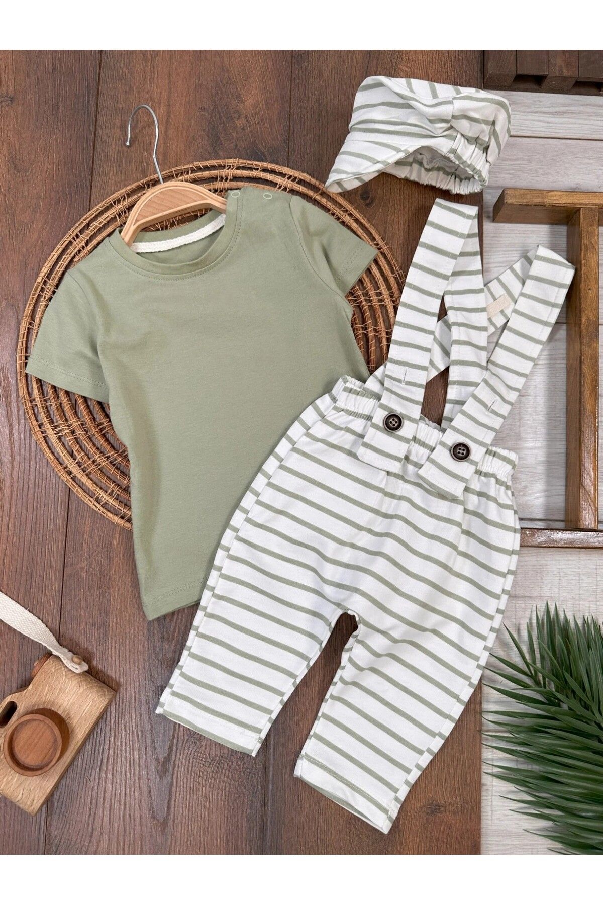 Adda Baby Salopet Tulum Şapkalı Çizgili Omuzdan Çıtçıtlı Pamuklu Yazlık Erkek Bebek Takım