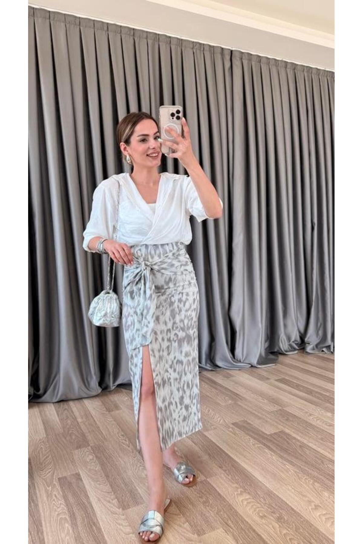 pelin yıldız butik Mila Yırtmaçlı Belden Bağlamalı Etek