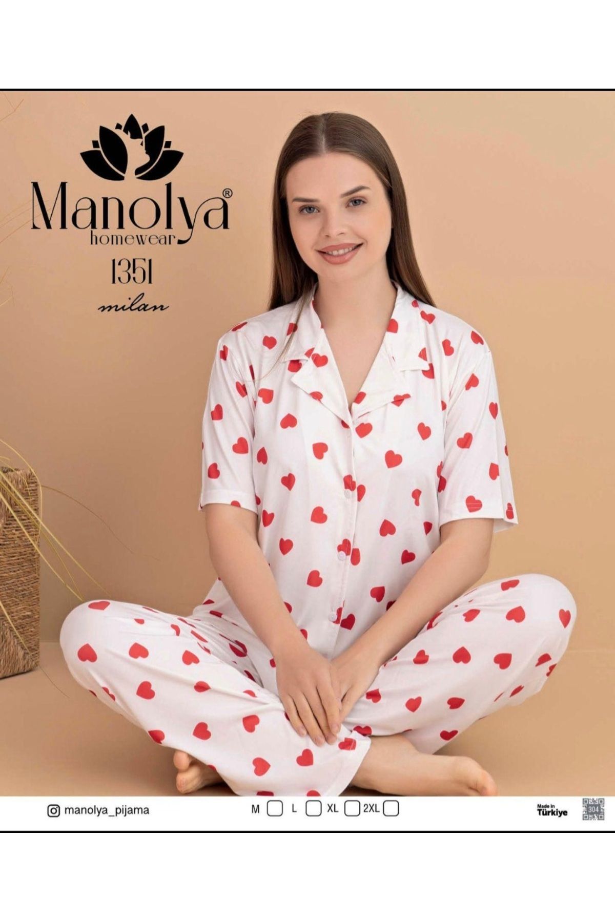 Manolya HOMEWEAR boydan düğmeli yazlık ince milan kumaş terletmeyen kısa kollu kalpli pijama takımı