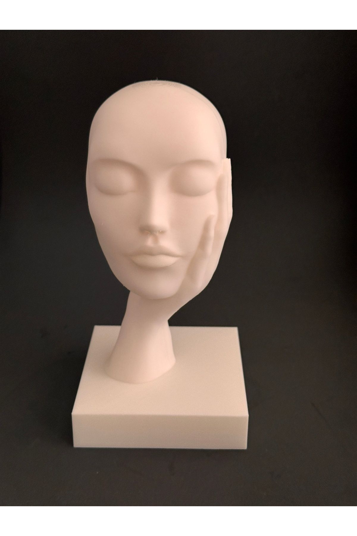 MaraStudio Dreamer Sculpture
