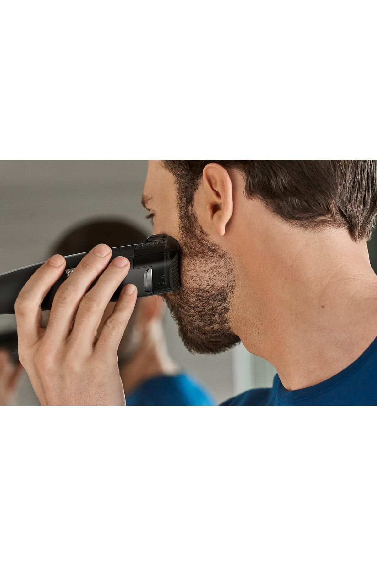 Philips-Series 9000 Laser Guided Beard & Stubble Trimmer for Precise Symmetrical Beards - BT9299/13 7