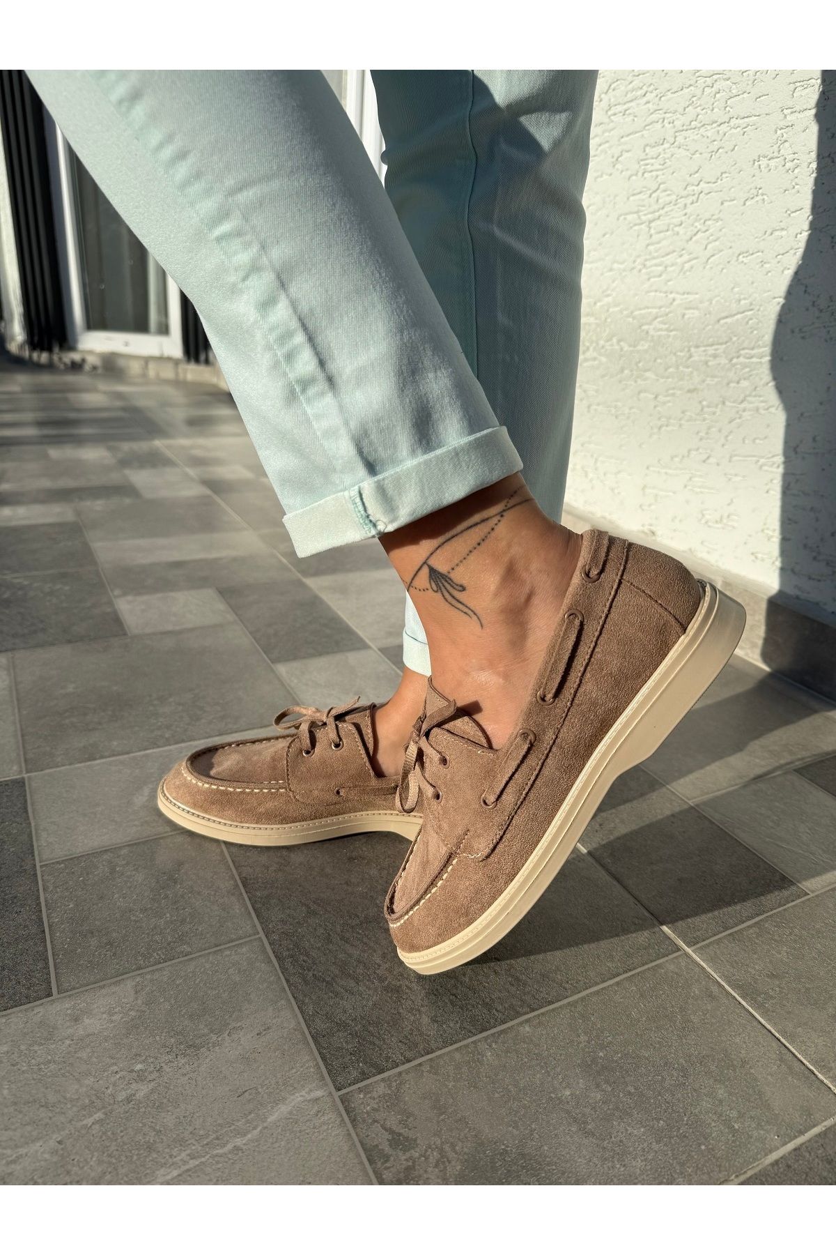 BURCU COLLECTİON Sandra Bağcık Detaylı Vizon Süet Kadın Loafer