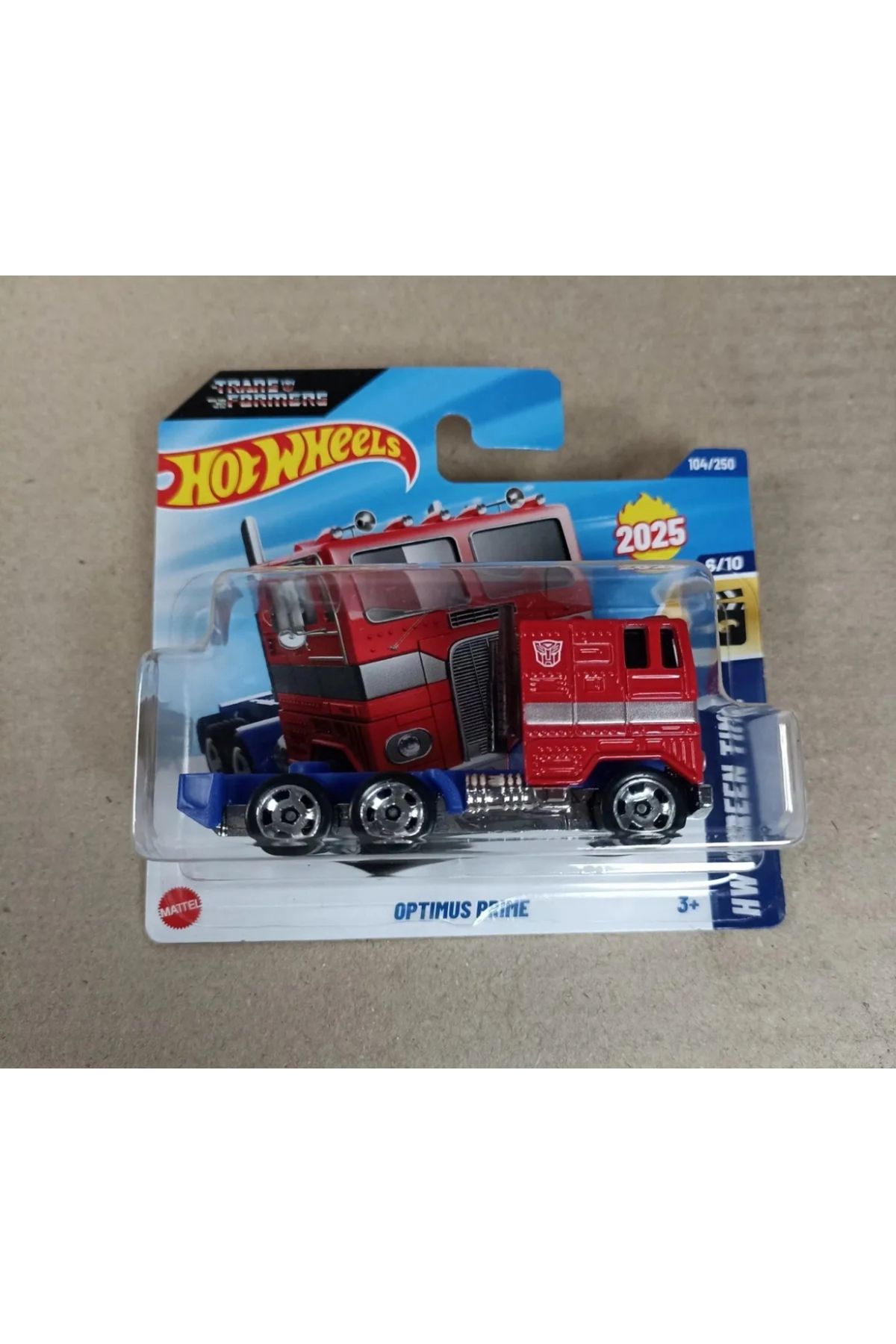 HOT WHEELS Optimus Prime Kamyon - Transformers 2025 Serisi 104/250