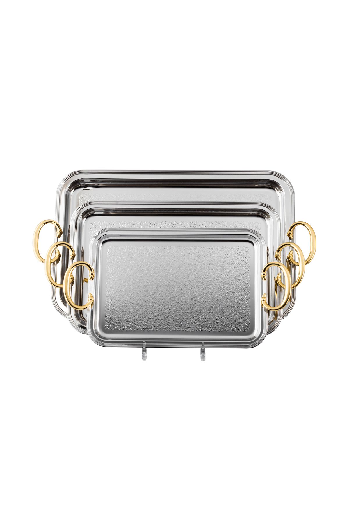 Dania-A set of 3 trays in different sizes with high-quality metal, with 3 pieces to welcome and add a touch to the presentation. 1