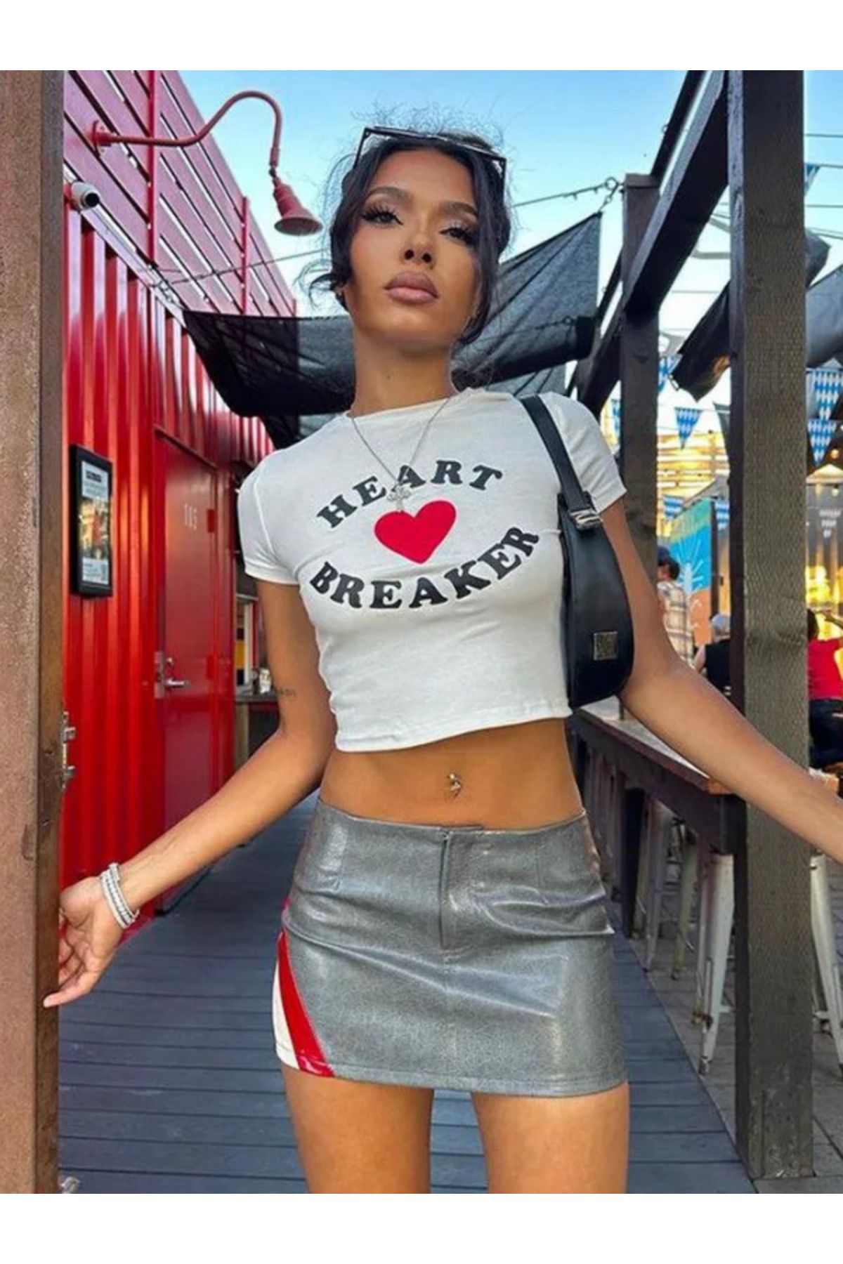 DEEFWEAR DREICH HEART BREAKER BASKILI BEYAZ CROP