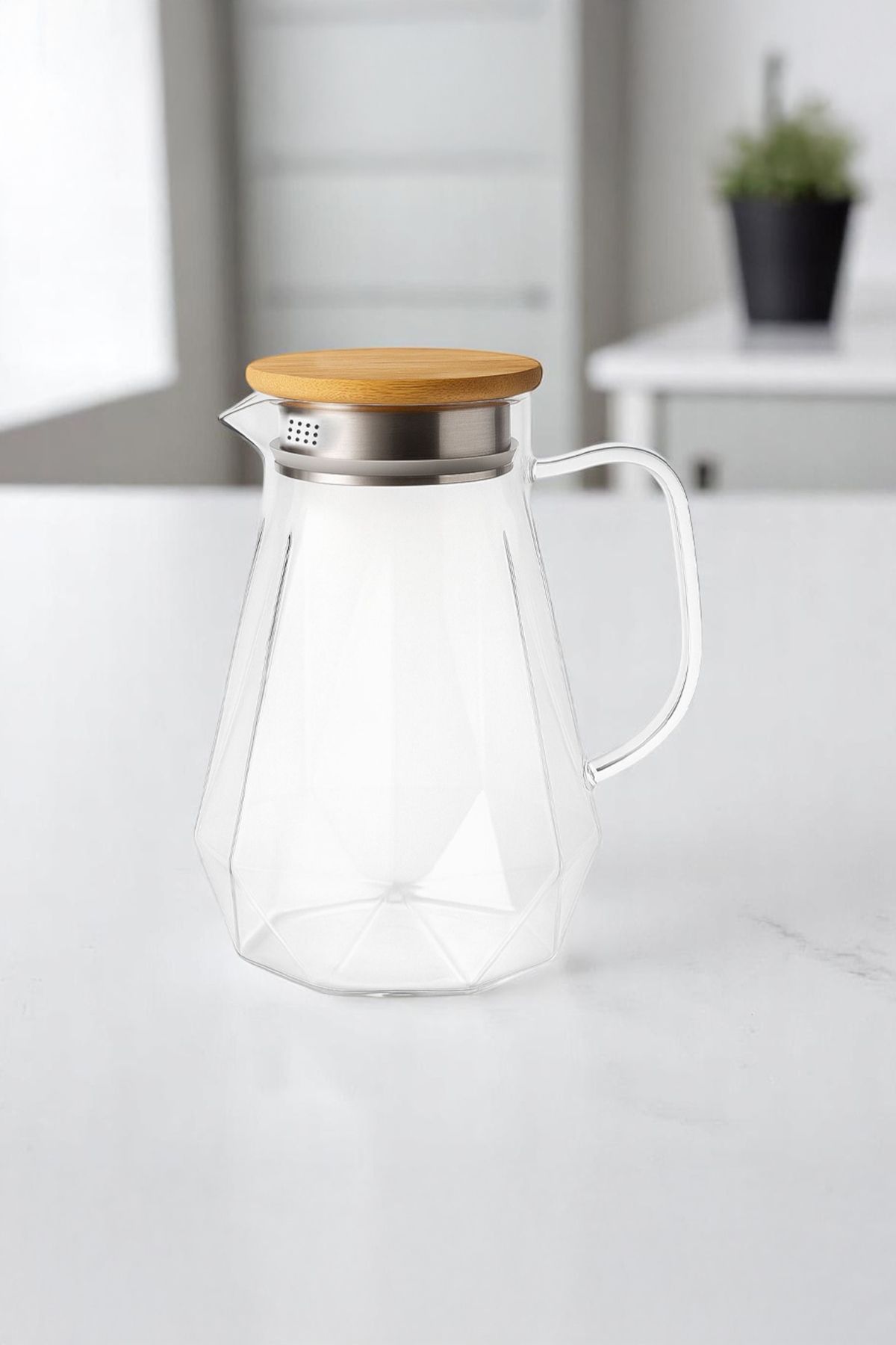 Vadi Bambu Kapaklı Borosilikat Isıya Dayanıklı Cam Sürahi 1,6 Litre