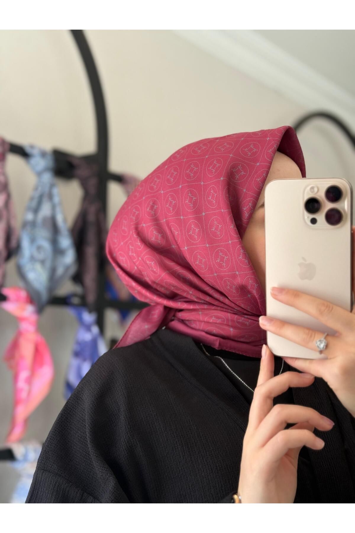 MONOOR CARDİN DESEN SOFT EŞARP