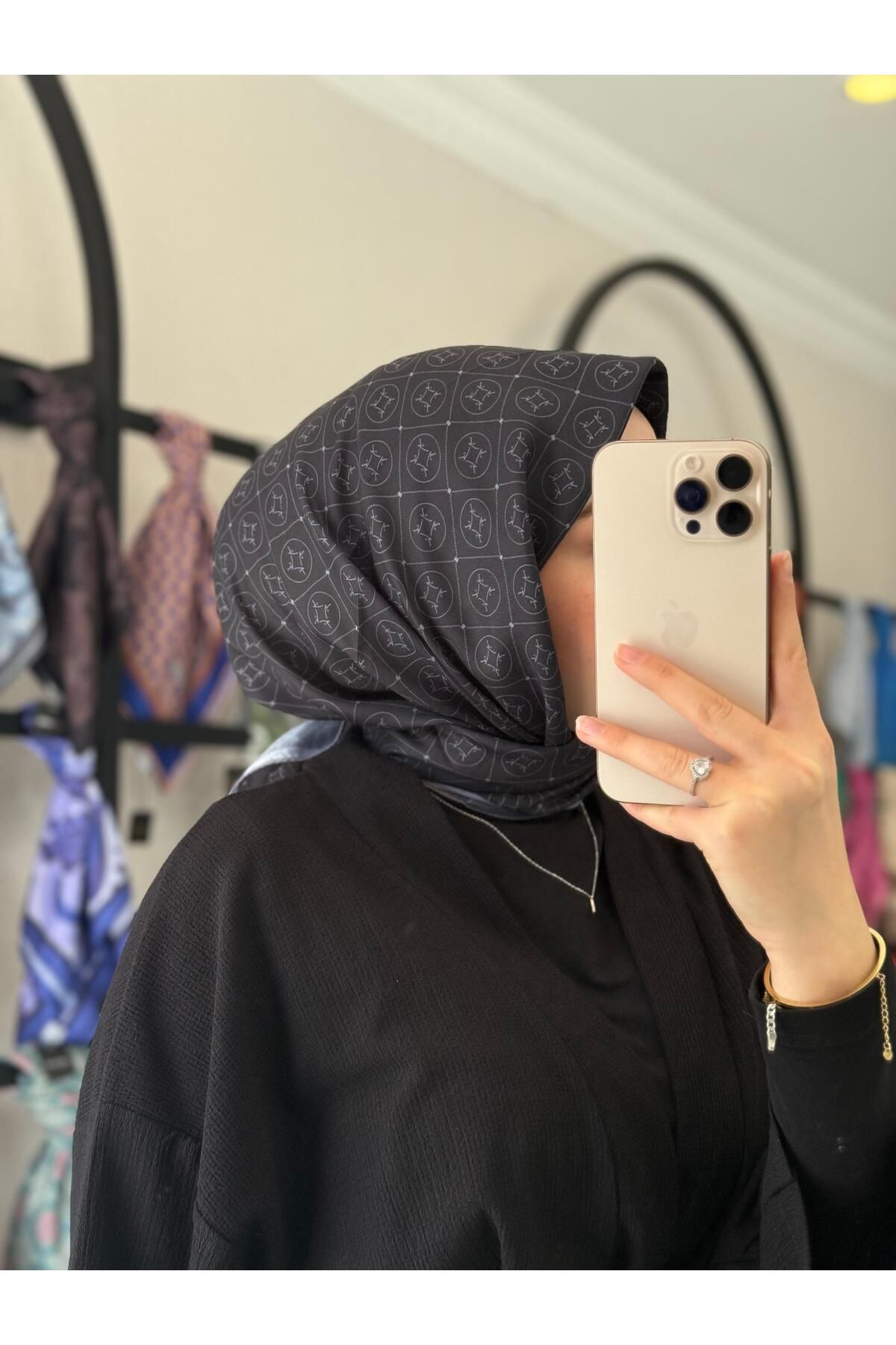 MONOOR CARDİN DESEN SOFT EŞARP