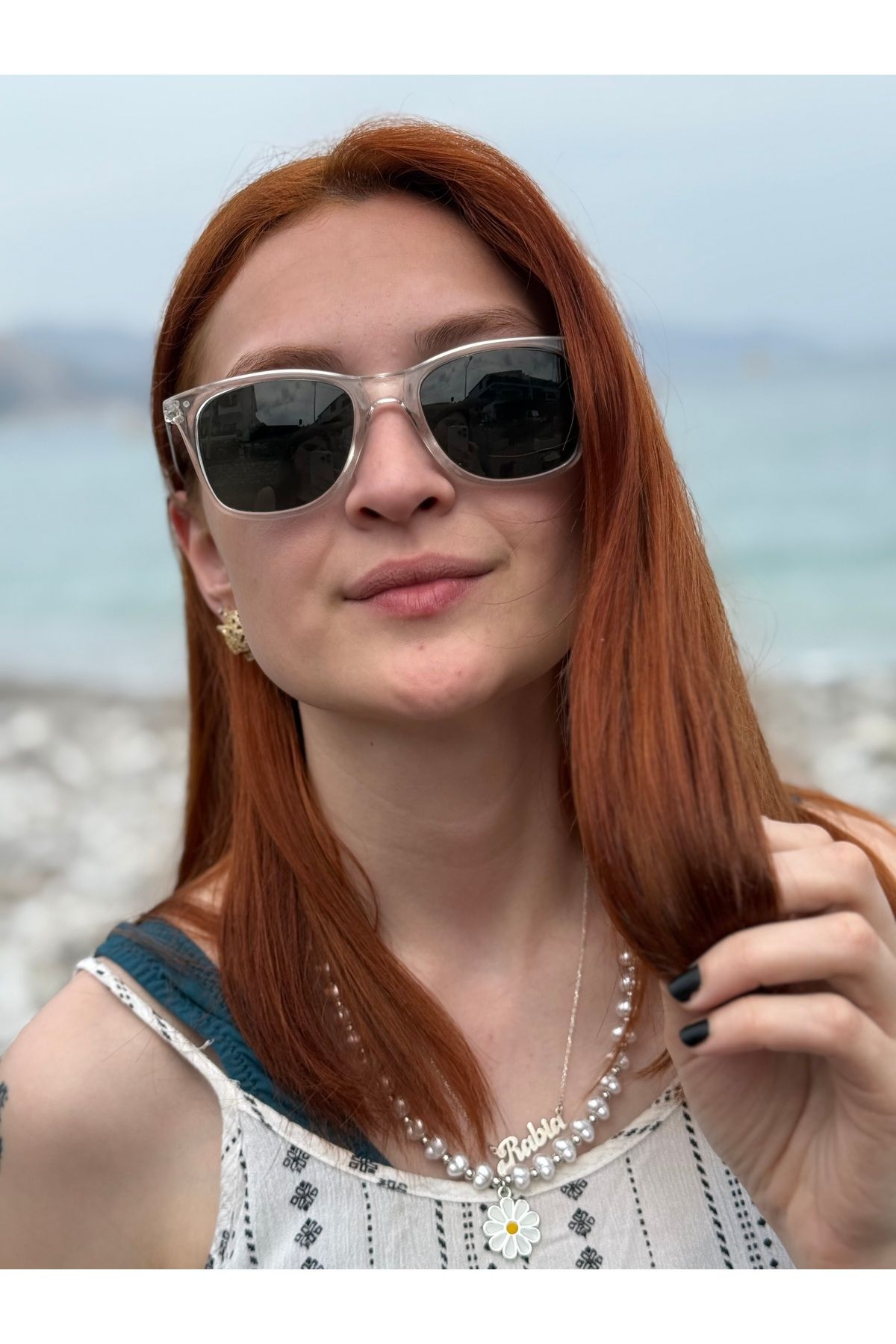 Ferrucci Şeffaf Parlak Kare Çerçeveli Siyah Saplı Marka Model Unisex Güneş Gözlüğü