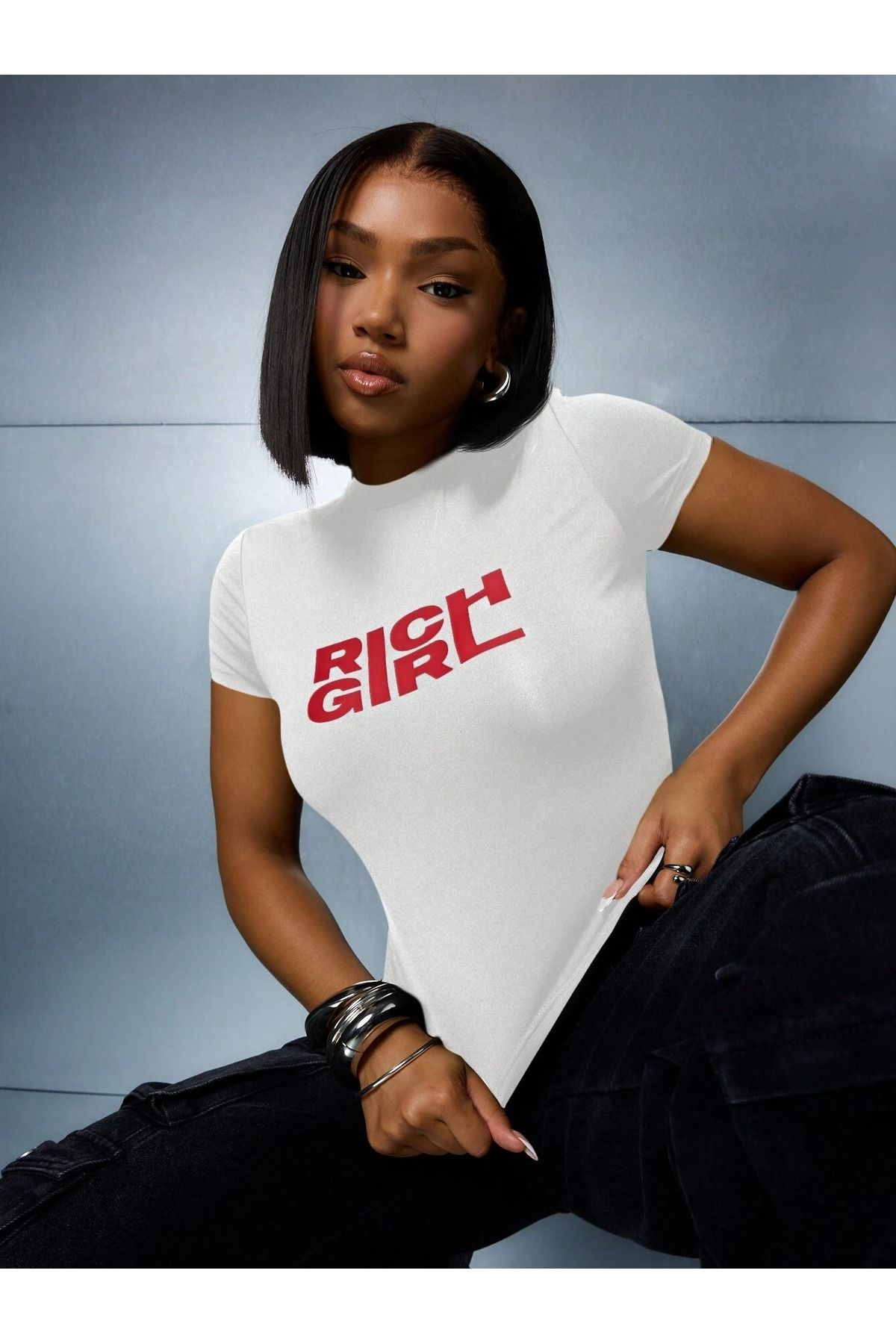 OVER HEAD Kadın Y2K Rich Girl Baskılı Bayb Tee Crop
