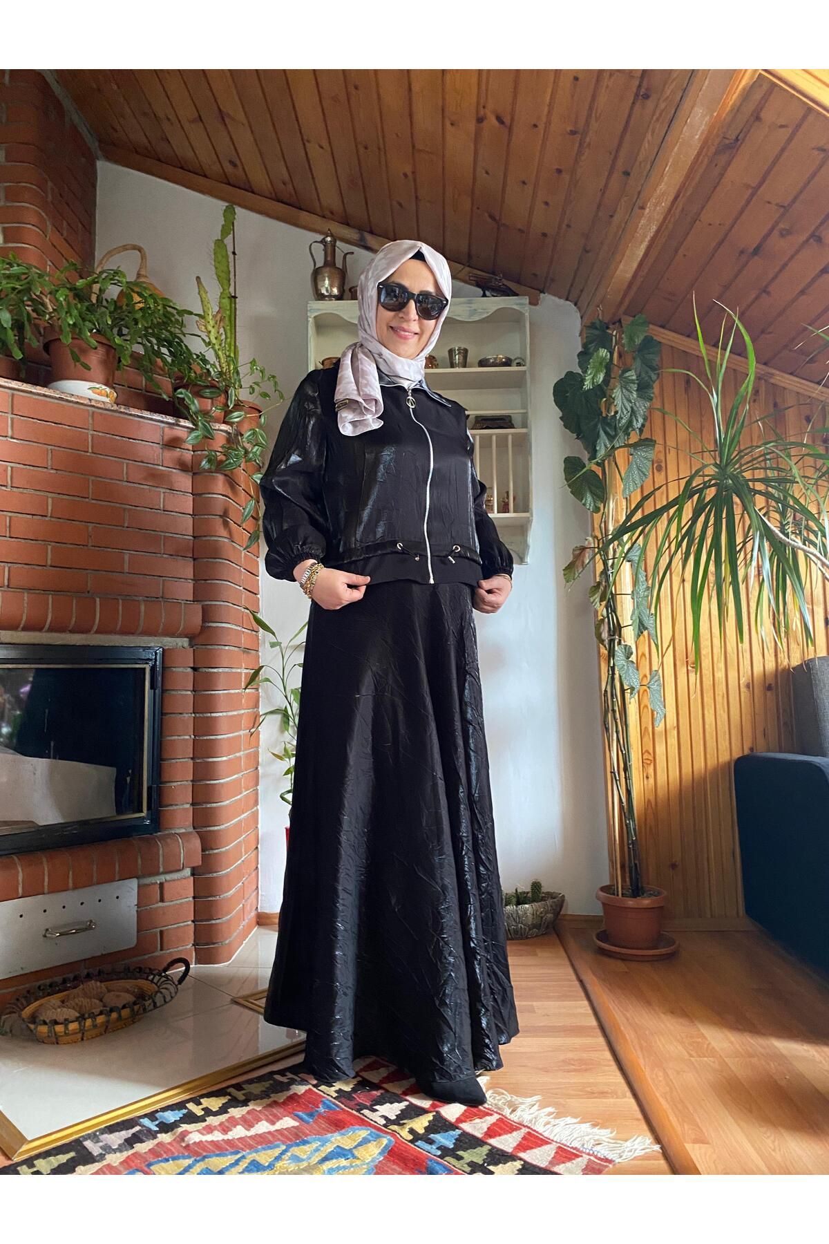 MODA Kristal Kumaş Siyah Takım