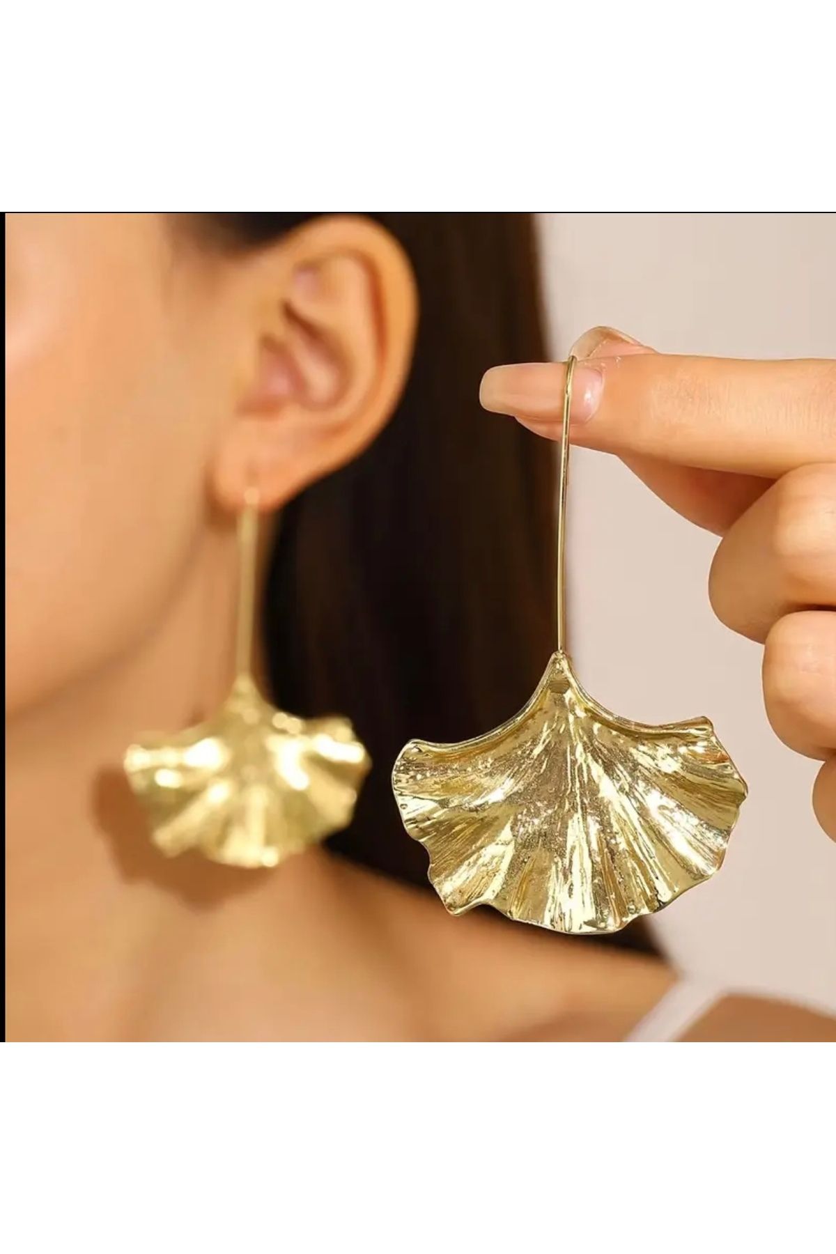 Mojo Jewellery Ginko Yaprağı Gold Sallantılı Küpe