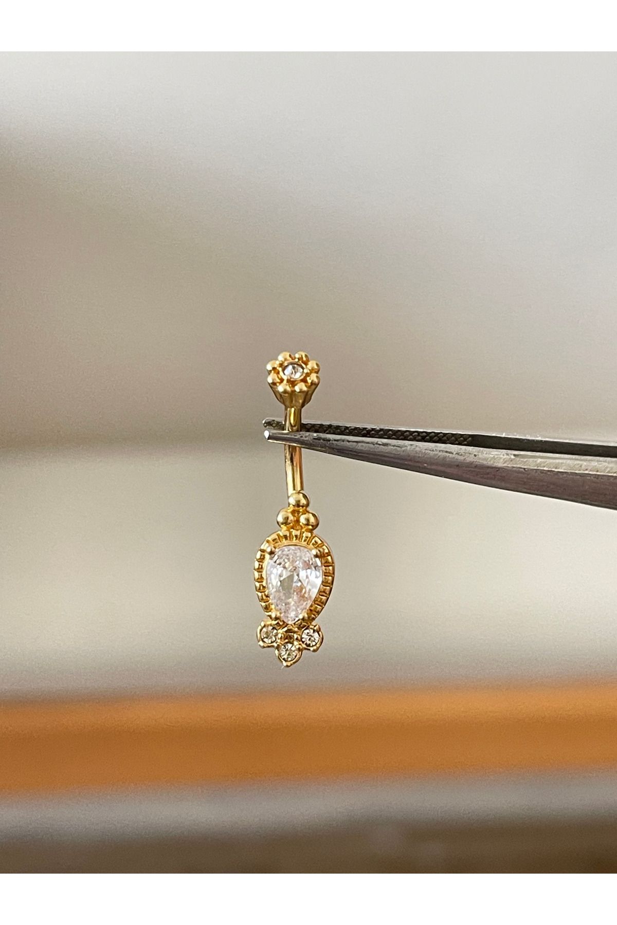 Rupen Kraft 316 L Cerrahi Çelik Antik Model Damla Kesim Taşlı Göbek Piercingi
