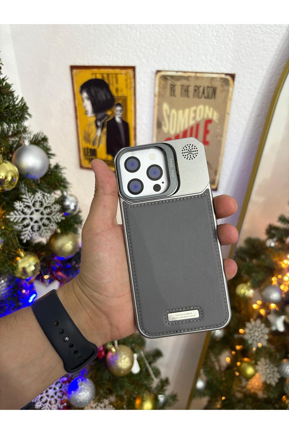 Kilif365 iPhone 15 Pro Max Gri Metalik Şık Deri Parçalı Kamera Tripotlu Telefon Kılıfı